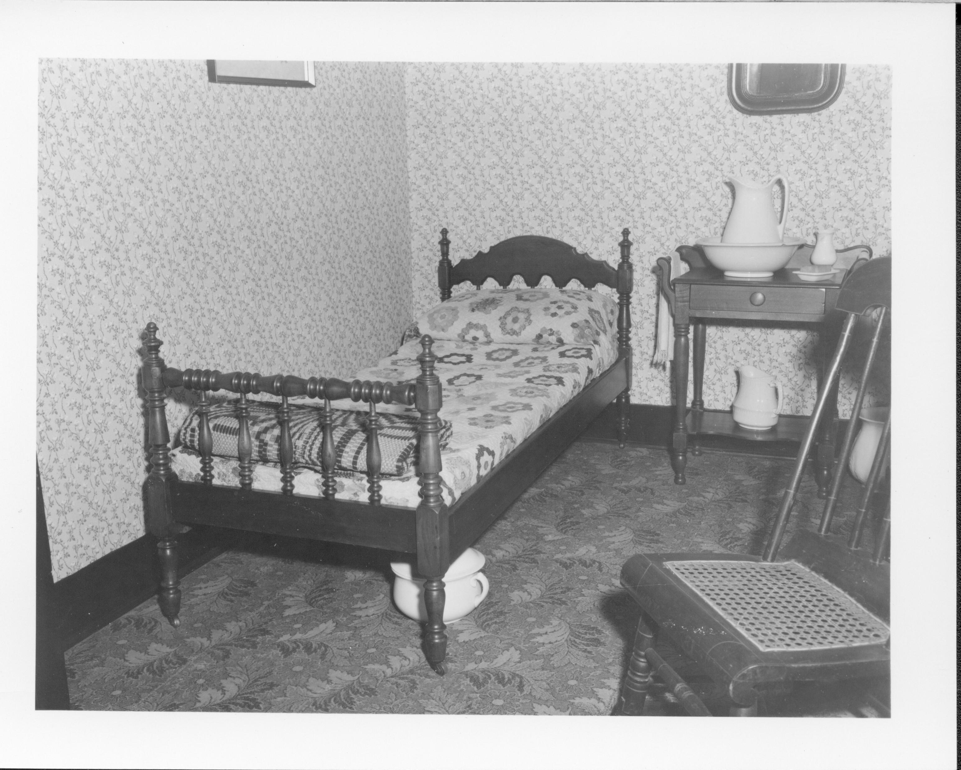 Maids Room - Lincoln Home neg.#631, see class.#7, 104 Lincoln, Home, Maids bedroom, Sewing room