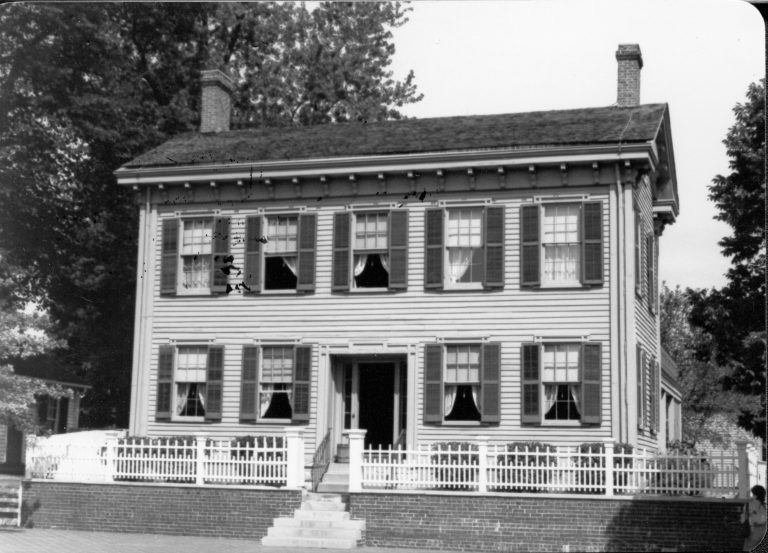 Lincoln Home Front and South Side Lincoln, home