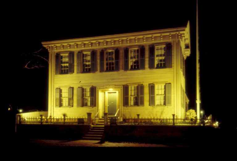 Abraham Lincoln's Home at Night, Springfield, Illinois 37 Lincoln, home