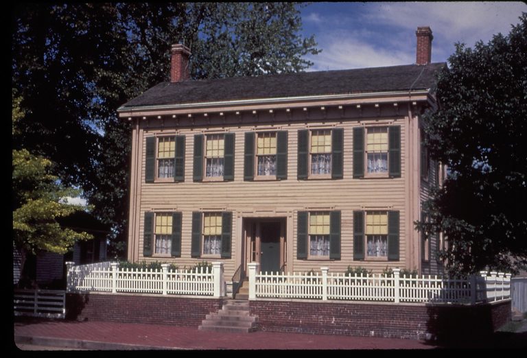 NA Slide Sleeve: Pre-Restoration, Slide: 4F-5 Lincoln, home