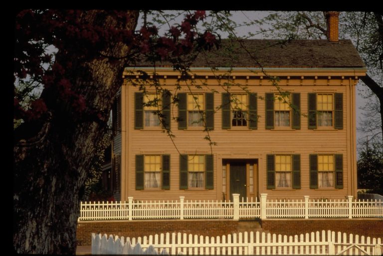 NA Slide Sleeve: Pre-Restoration, Slide: B-32 Lincoln, home