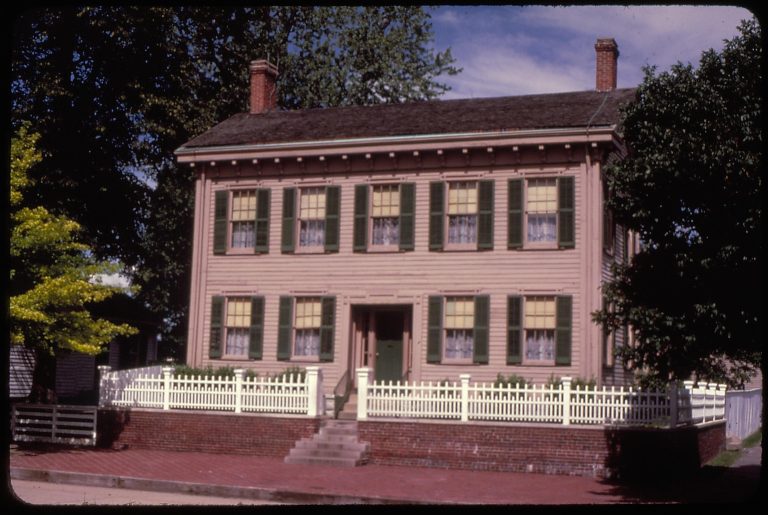 NA Slide Sleeve: Pre-Restoration Lincoln, home