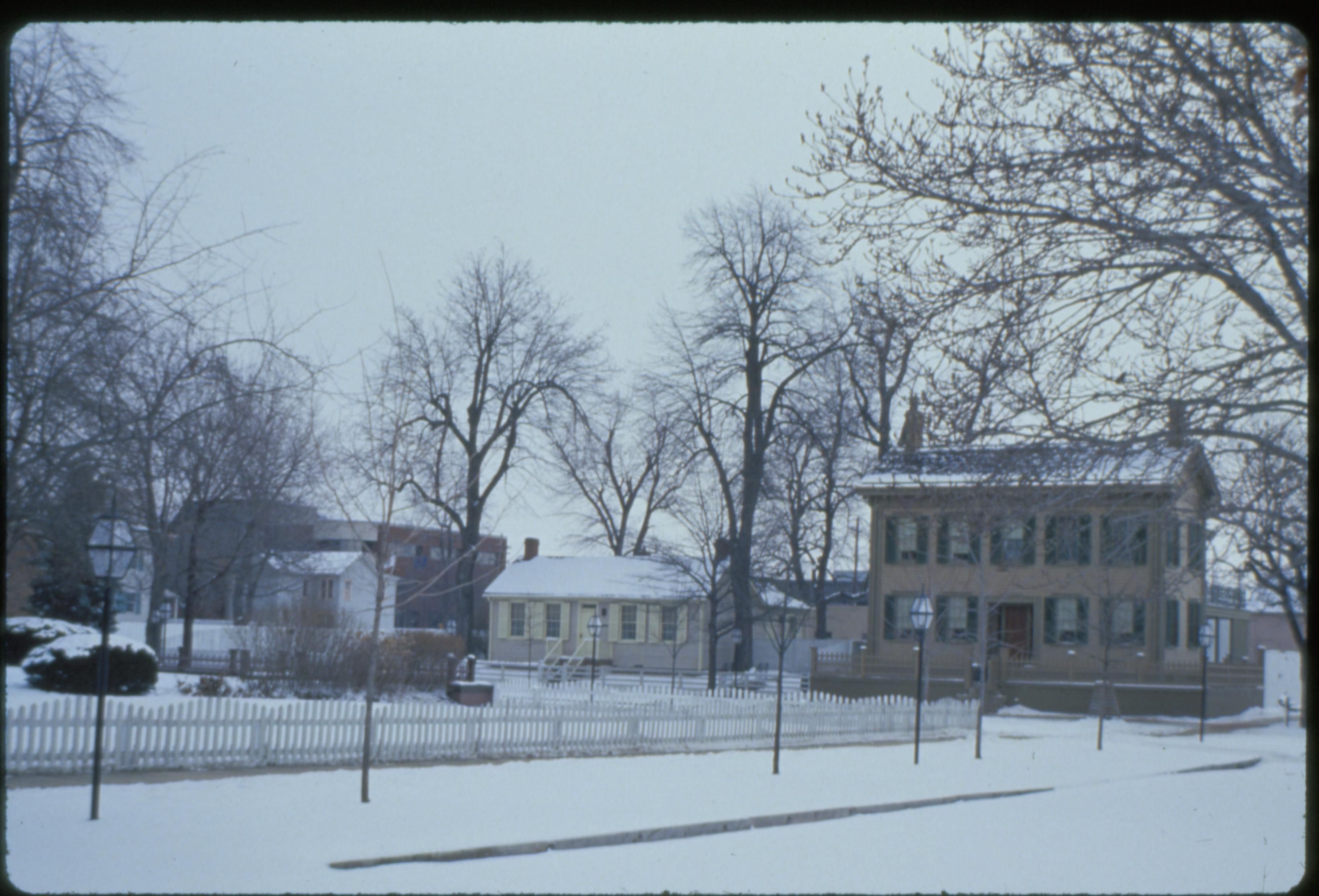 NA Slide Sleeve: Lincoln Home WINTER Lincoln, home, snow
