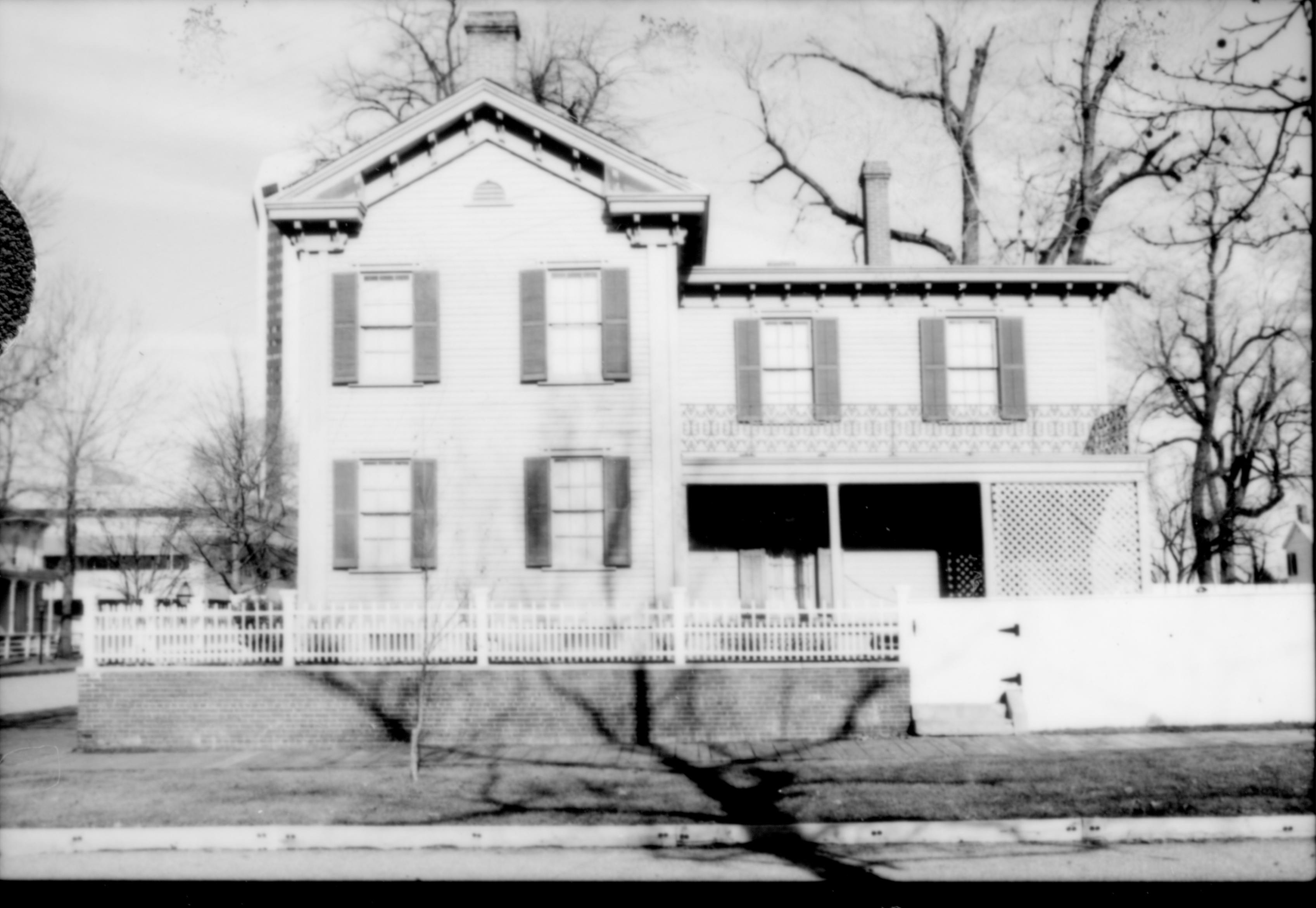 NA Historic LIHO Photographs prior to restoration Lincoln, Home, side