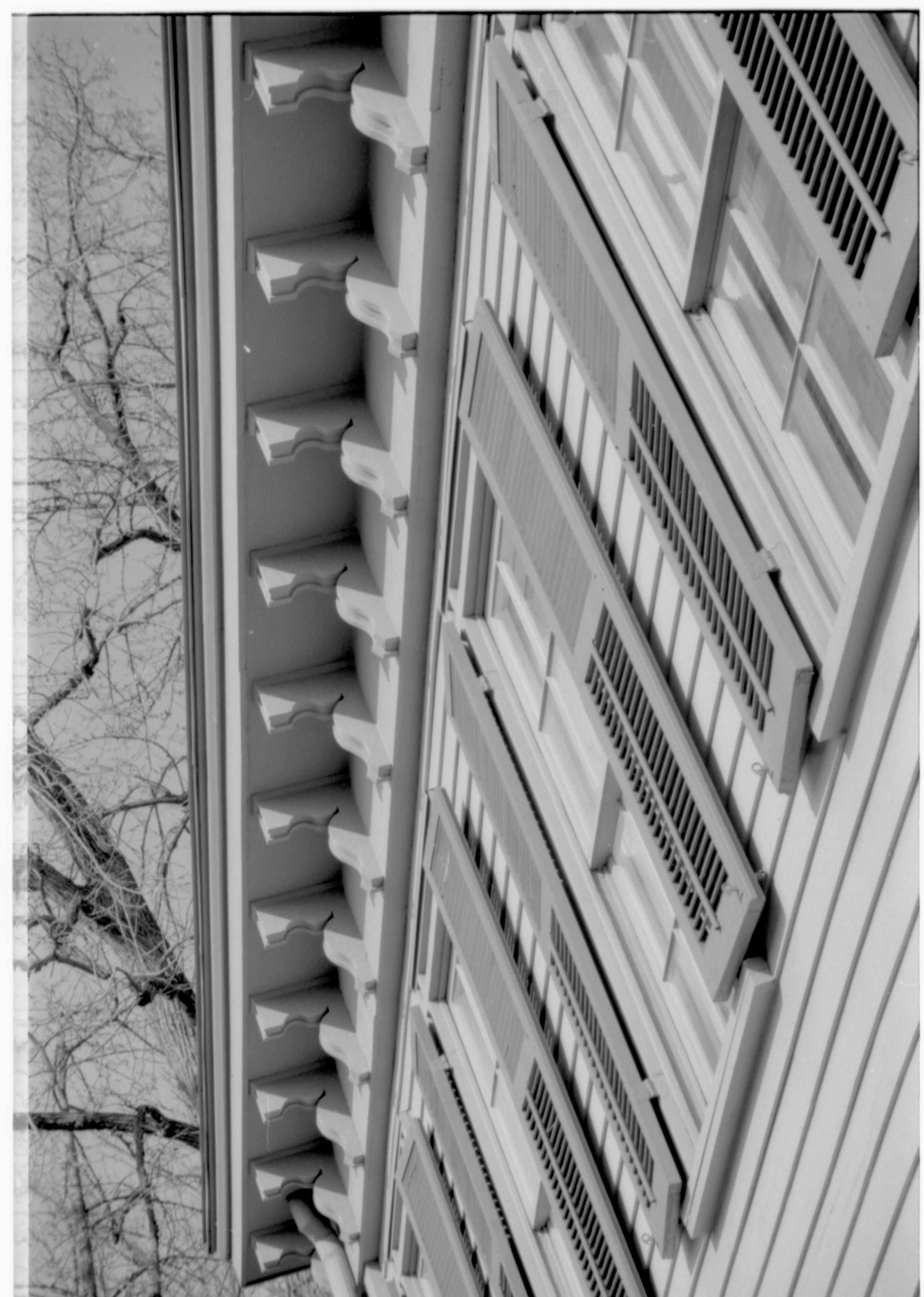 NA details Lincoln, home, details, windows, window shutters