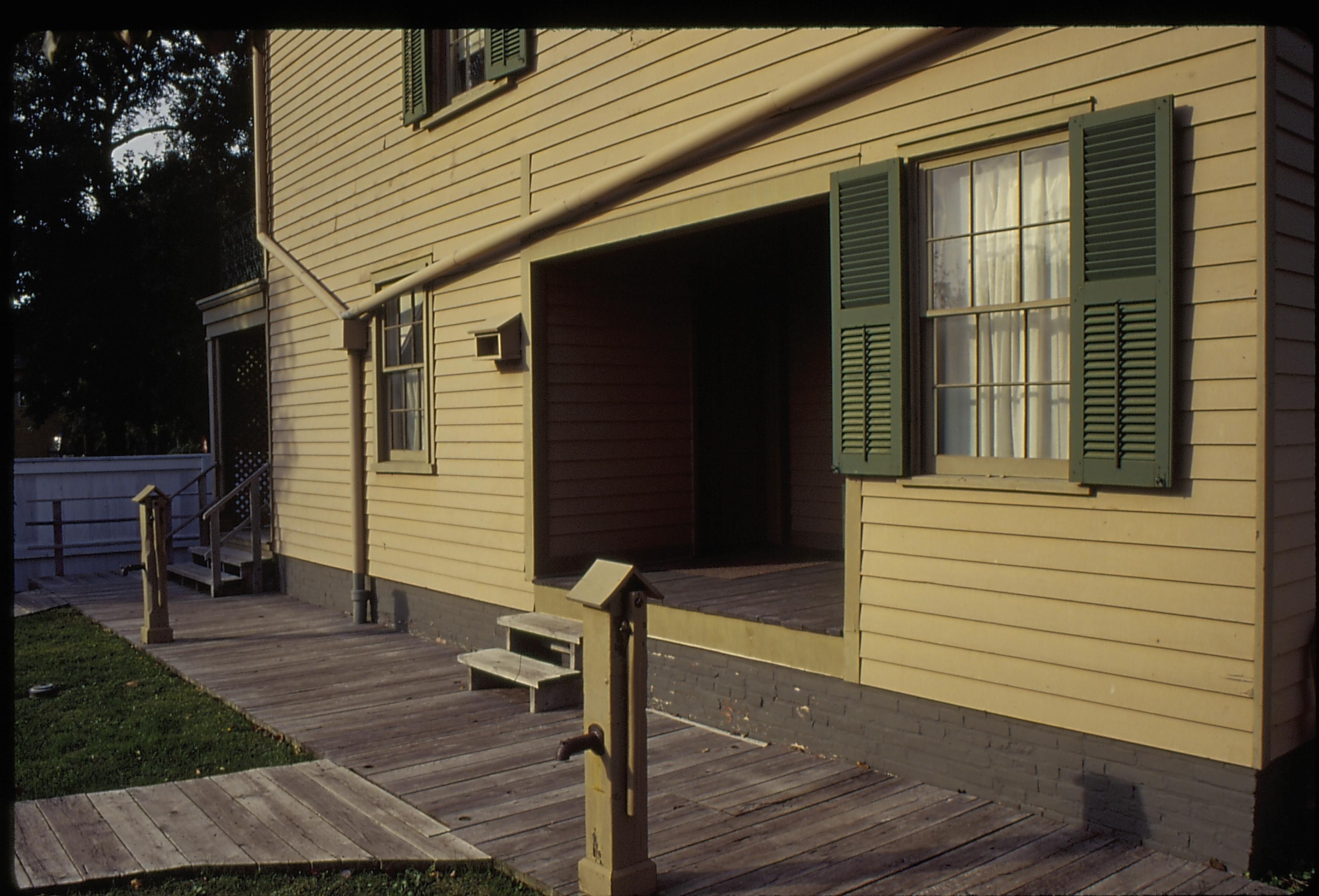 Lincoln Home Lincoln, home, rear view