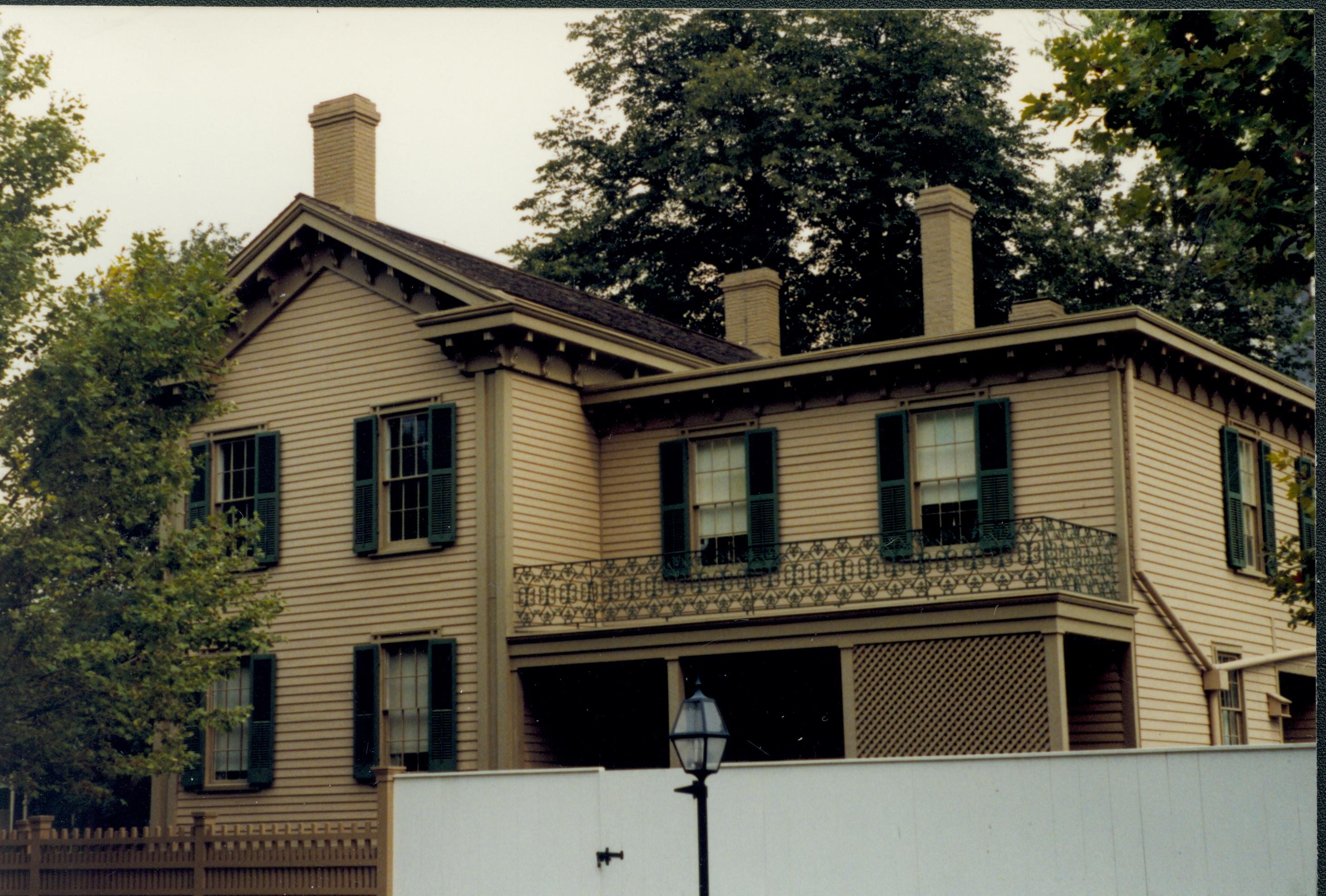 NA 3131961 Lincoln, home, south, side