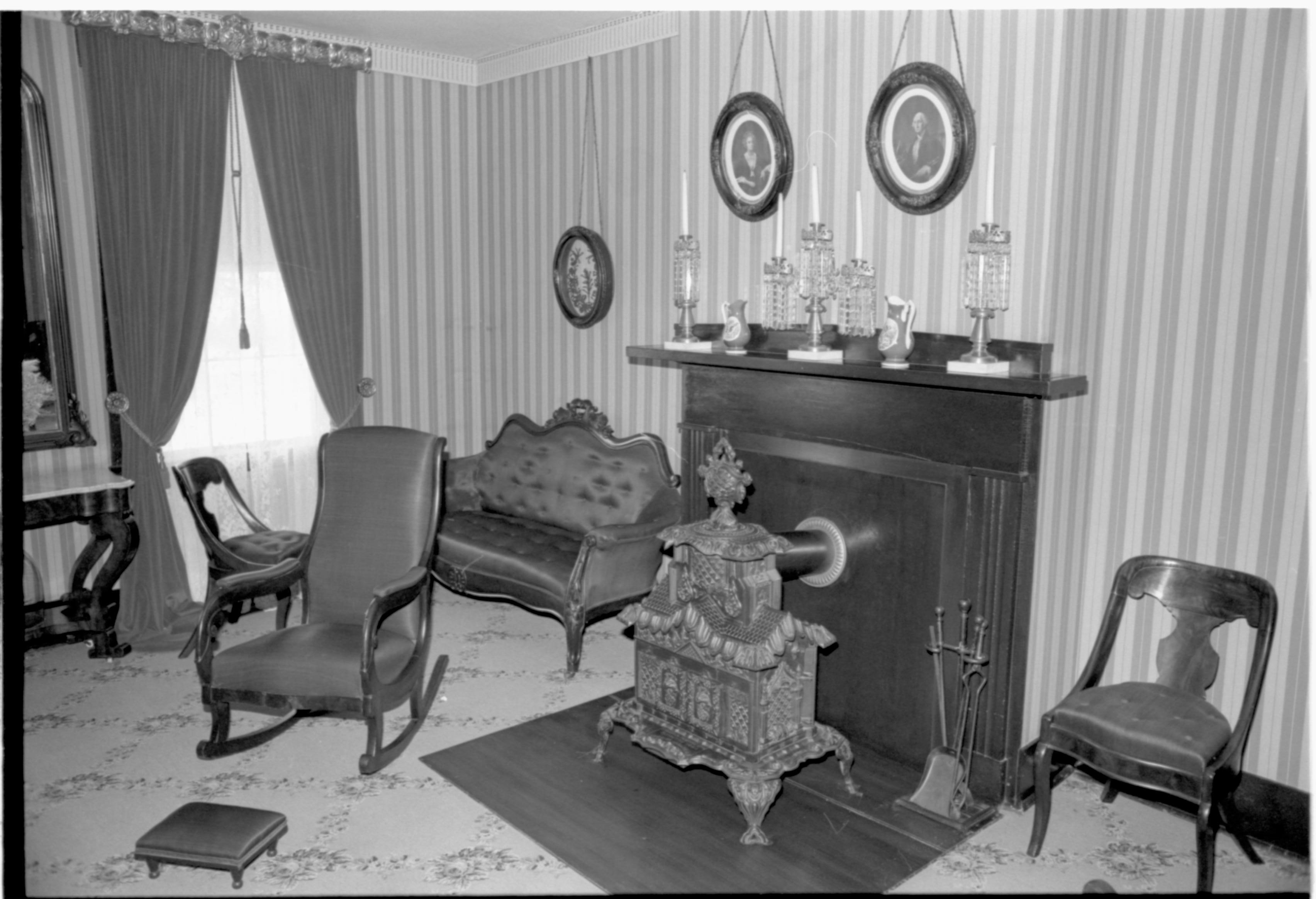 NA Lincoln Home, Front Parlor