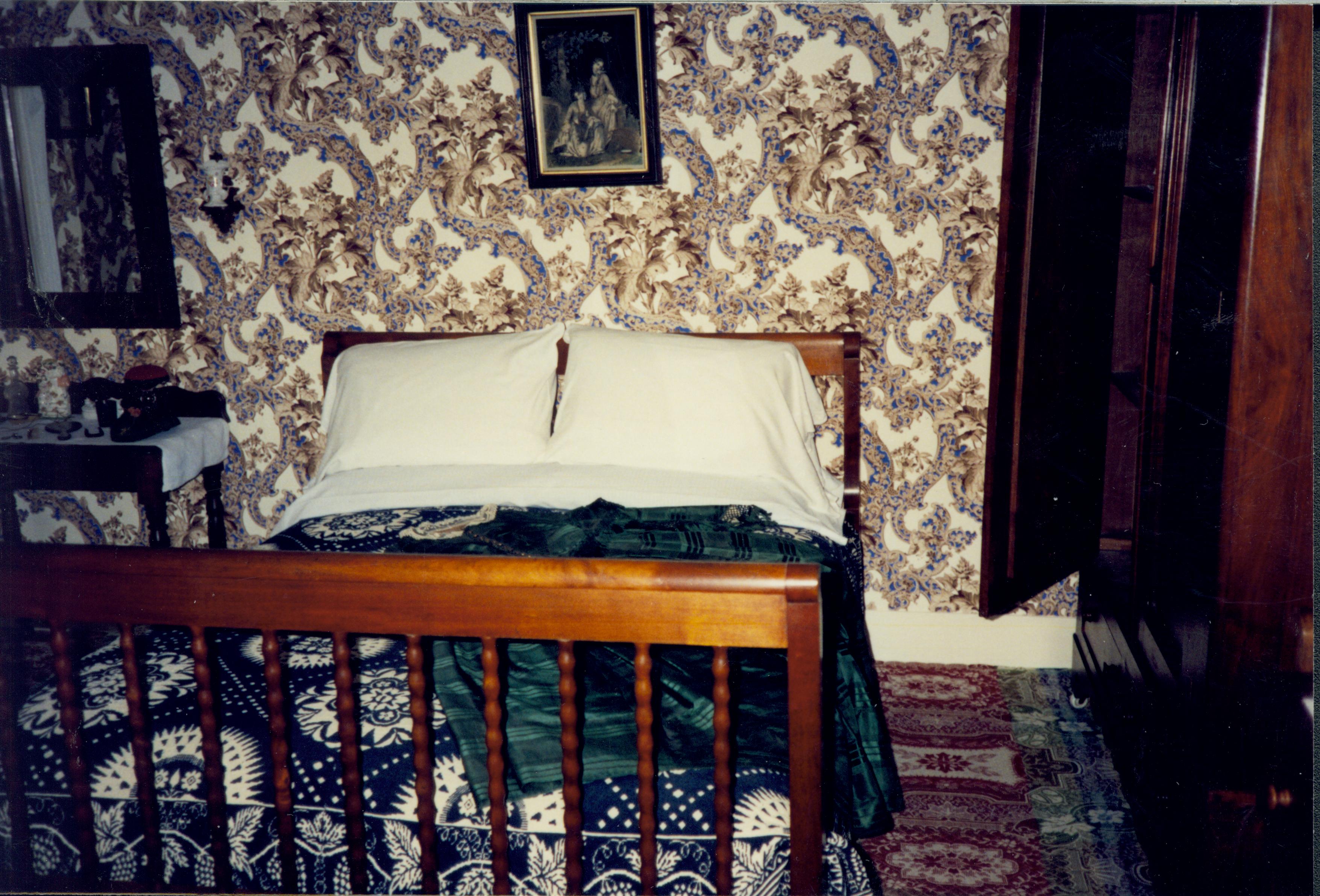 Mary's Room Lincoln Home, Mrs. Lincoln Bedroom, furnishings, bed