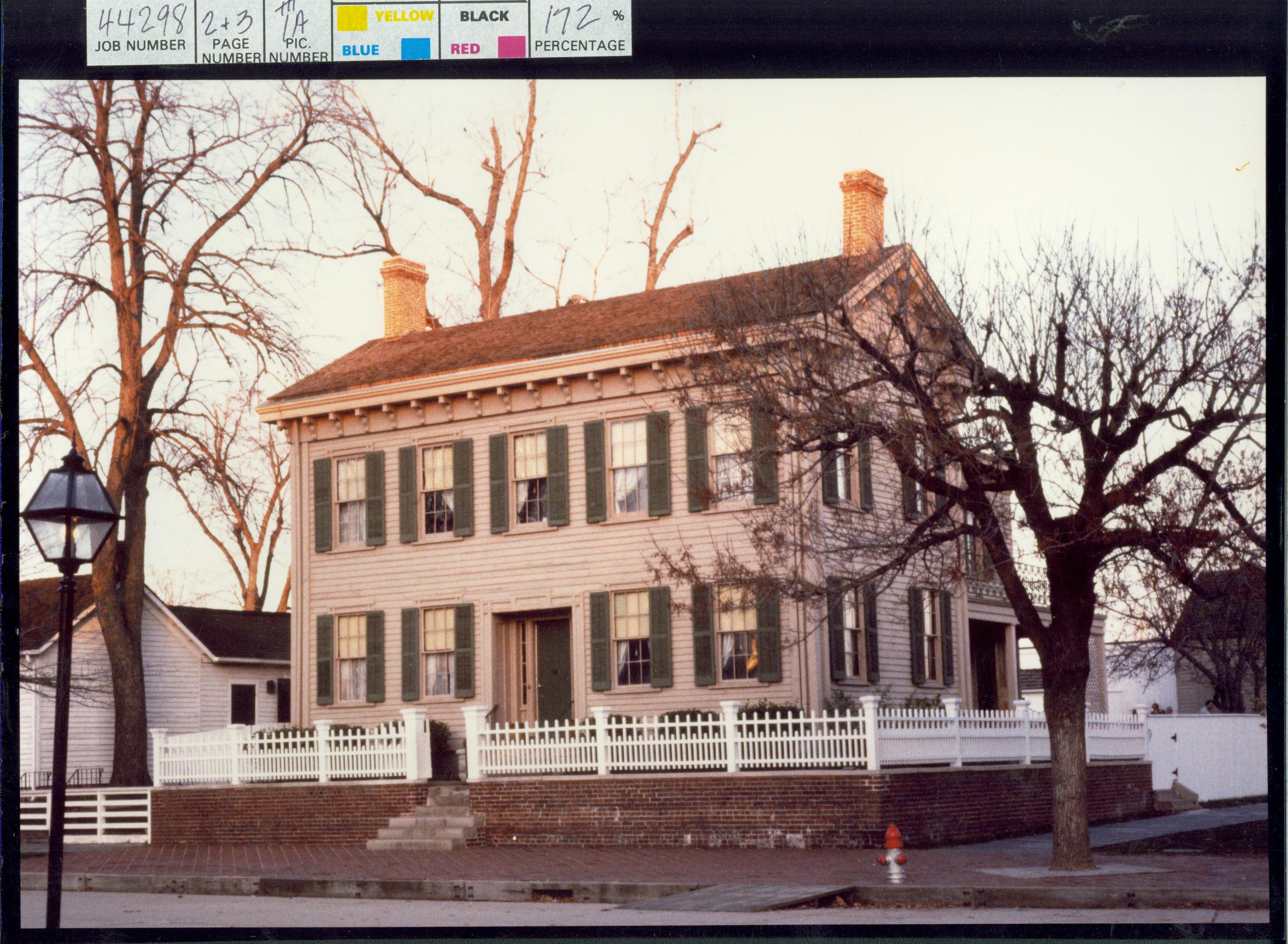 Picture of Lincoln Home Job#44298,PG2&3,PIC1A Lincoln Home, Restoration, Exterior