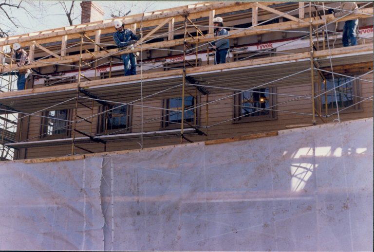 NA Lincoln Home, Restoration, Exterior, Scaffolding, Workers