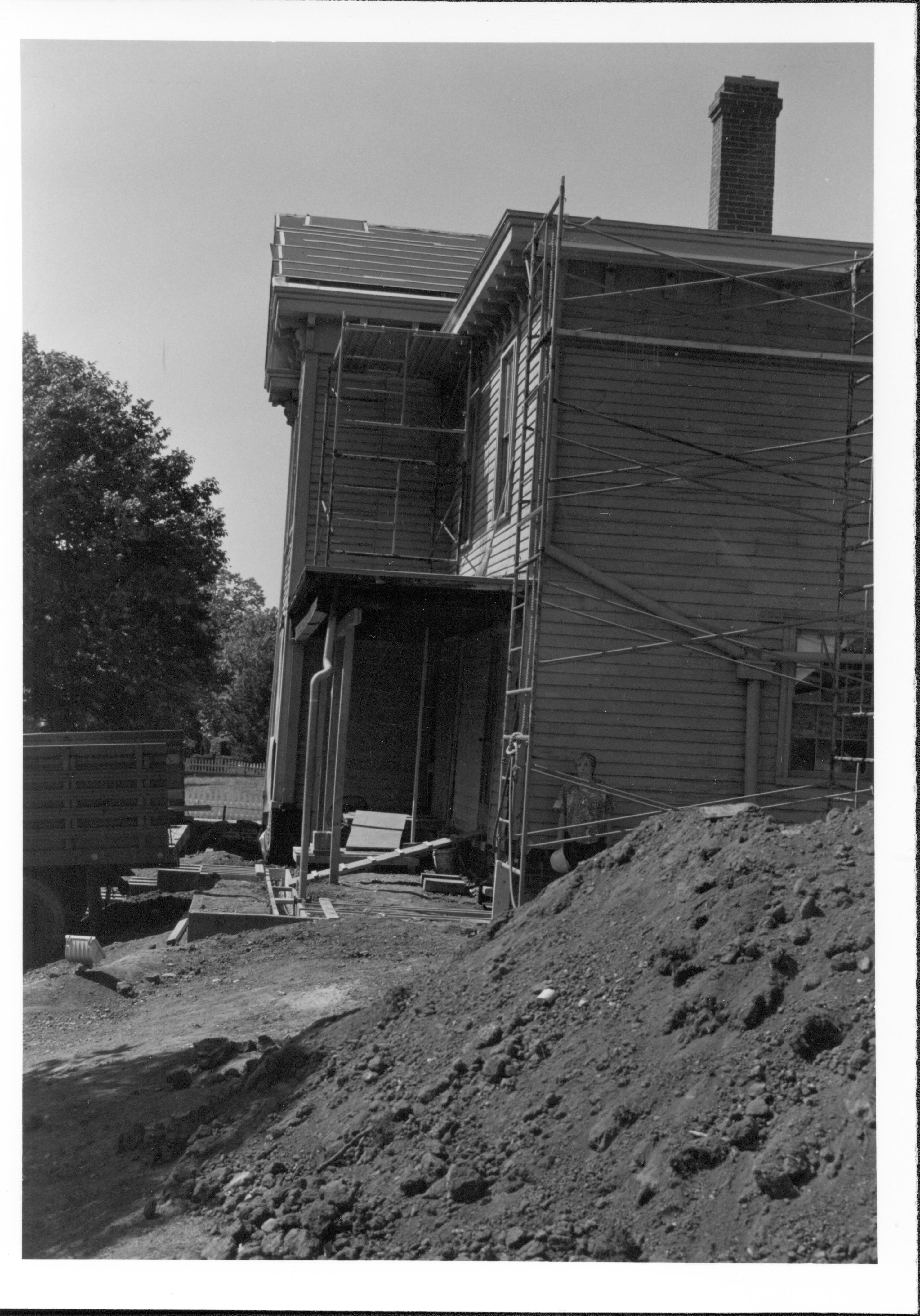 NA No. 8A 9 Lincoln Home, Restoration