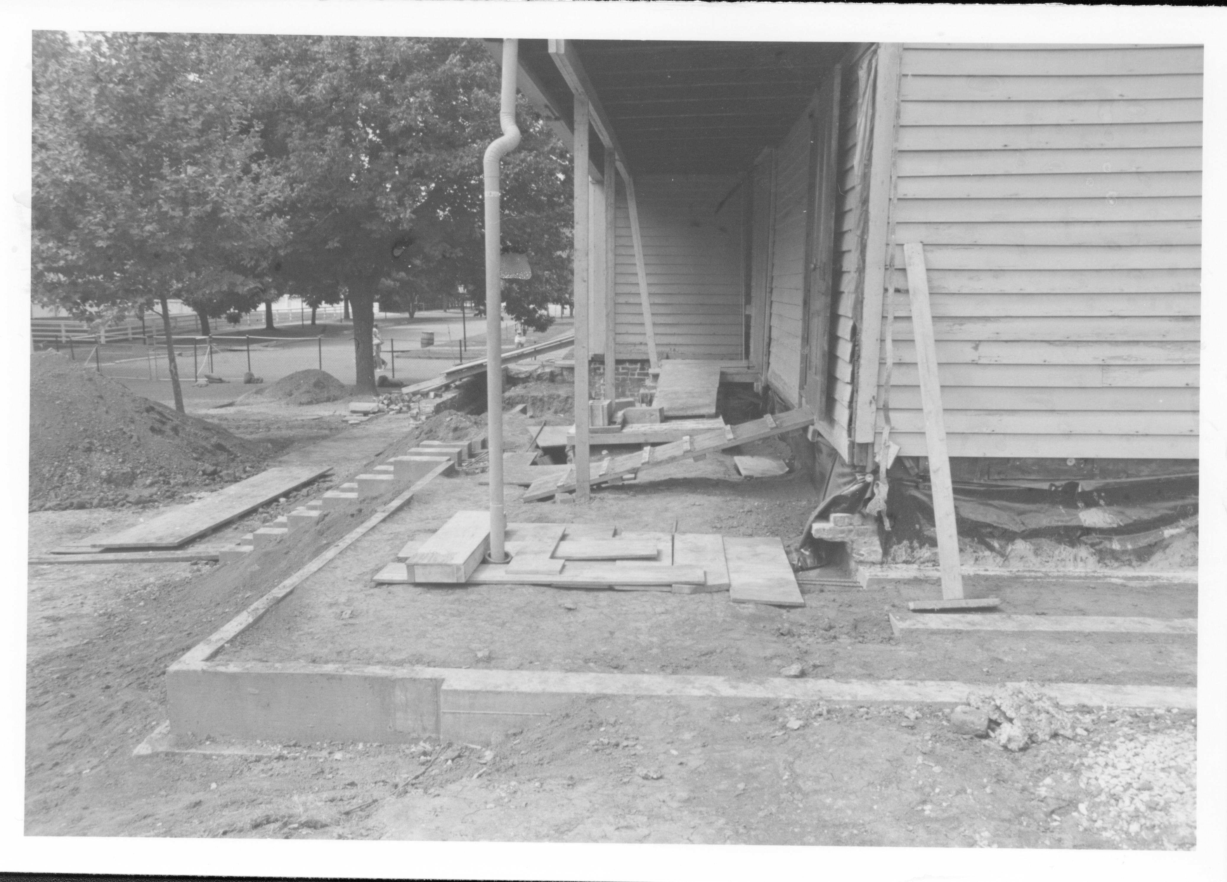 South Porch 10-3, No.4A Lincoln Home, Restoration