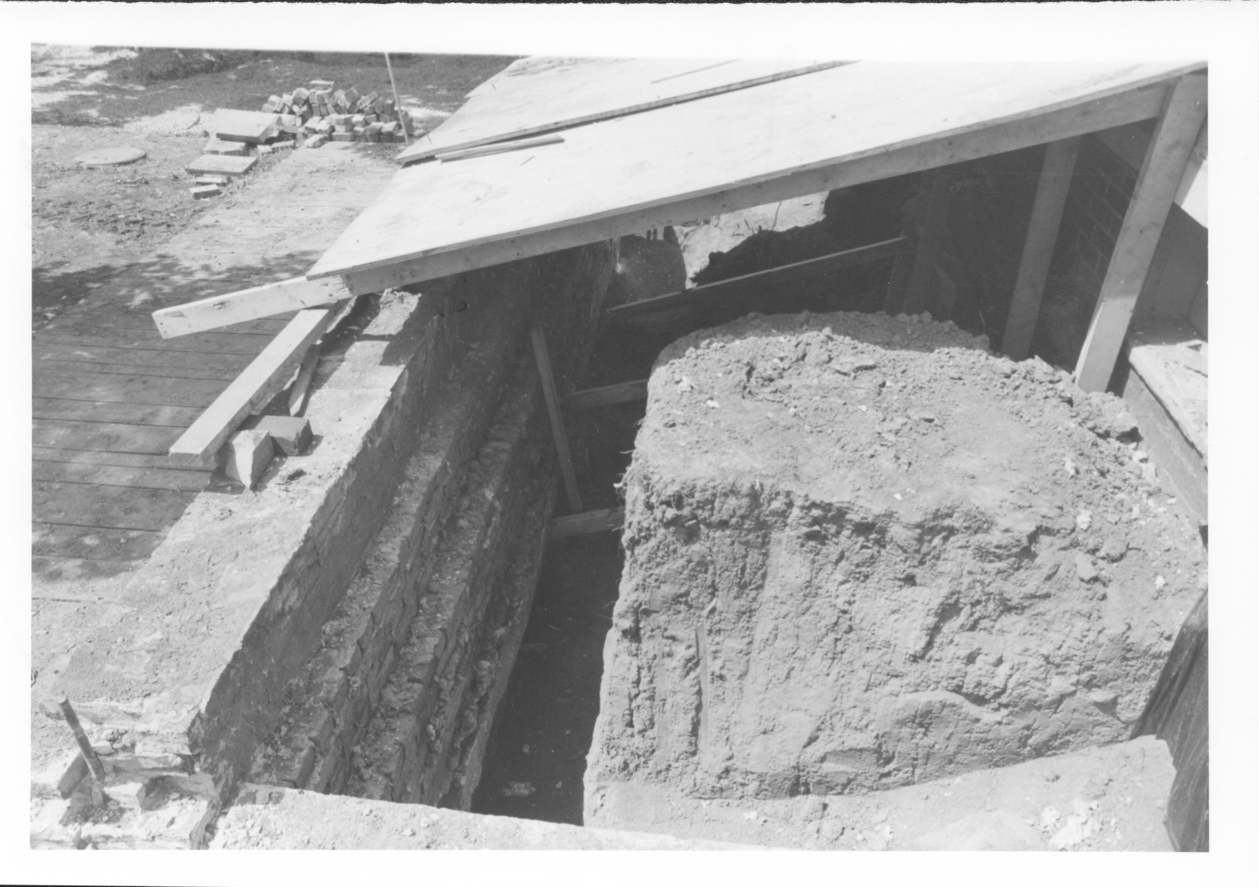 South Retaining Wall 10-5, No.5A Lincoln Home, Restoration