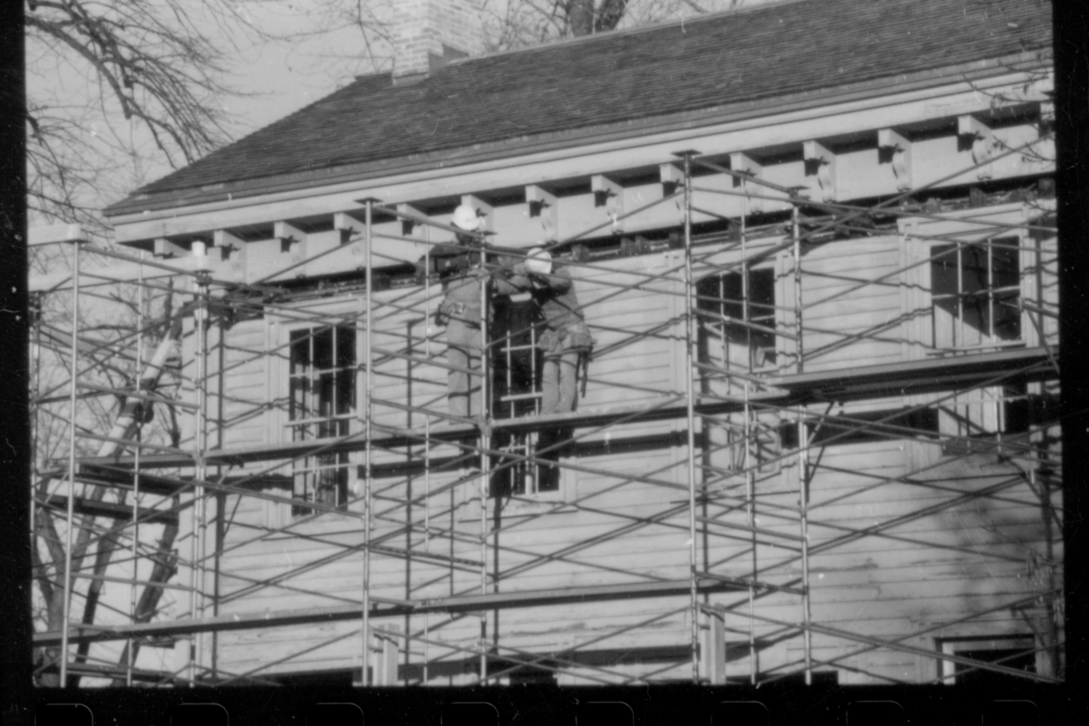 NA Lincoln Home, Restoration, workers