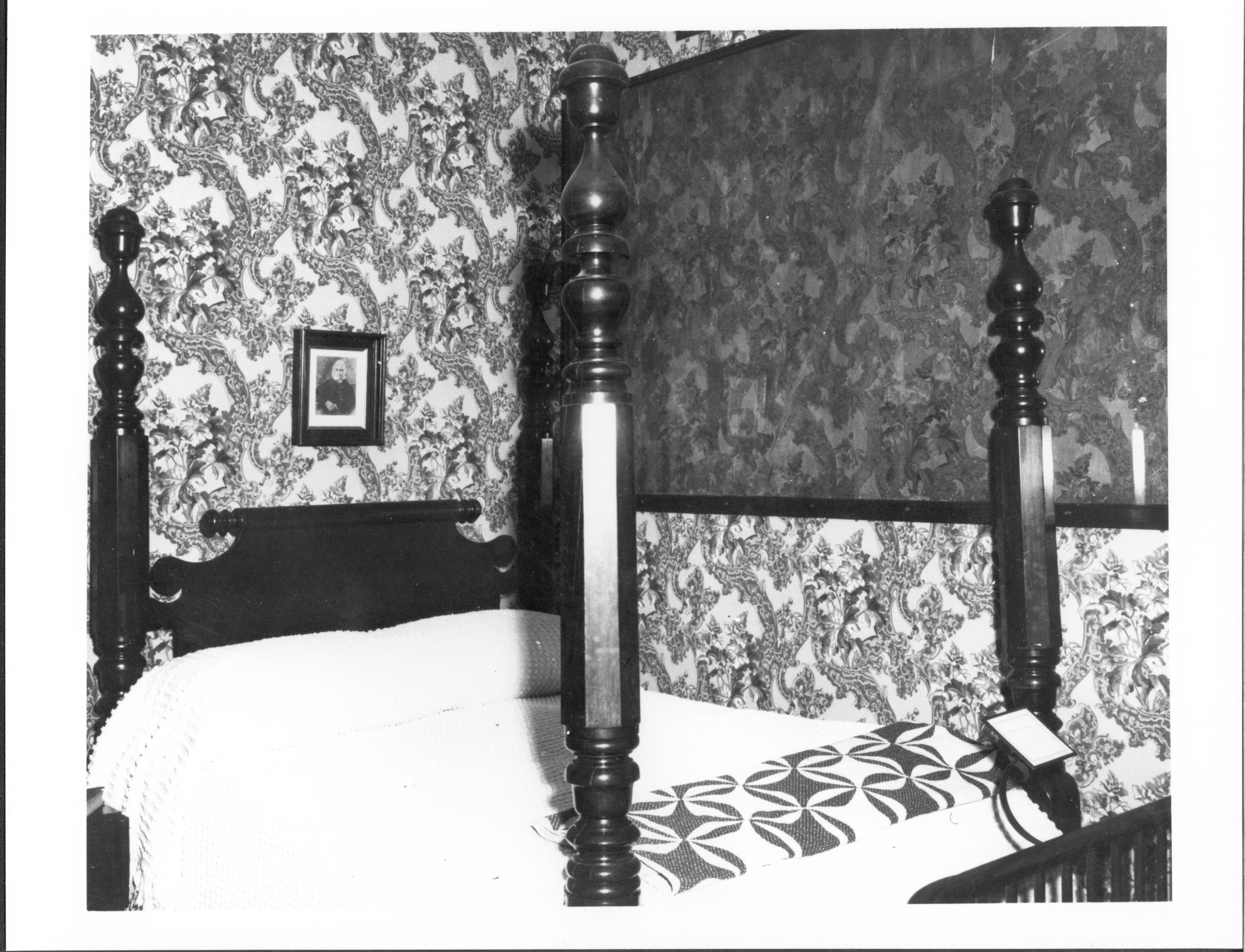 NA Lincoln Bedroom, picture 90 Lincoln Home, Bedroom, bed