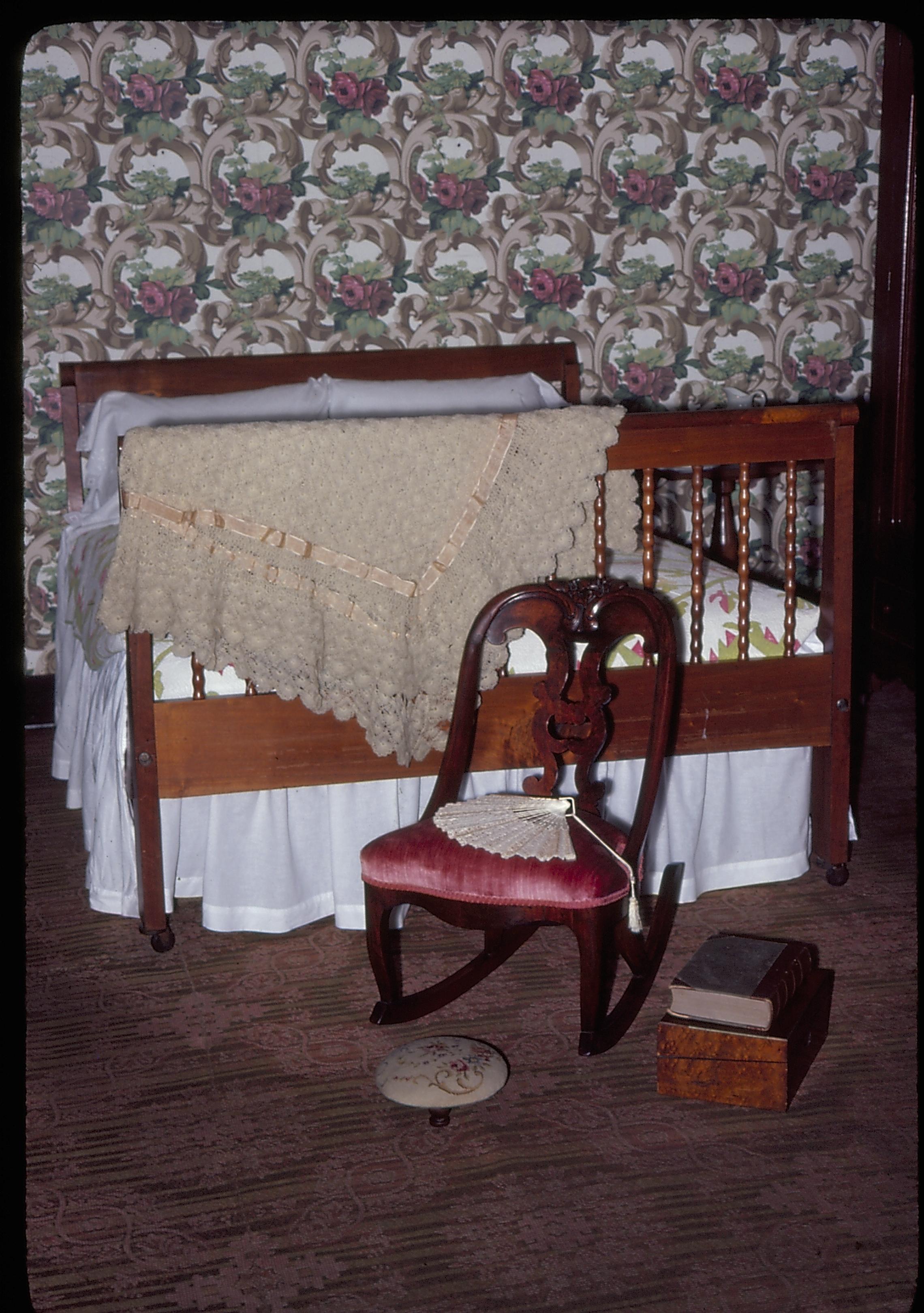 NA Print File Assignment: 202 Mrs. Lincoln Room; 3I.6; 202 Mary's Bedroom, rocking chair, bed