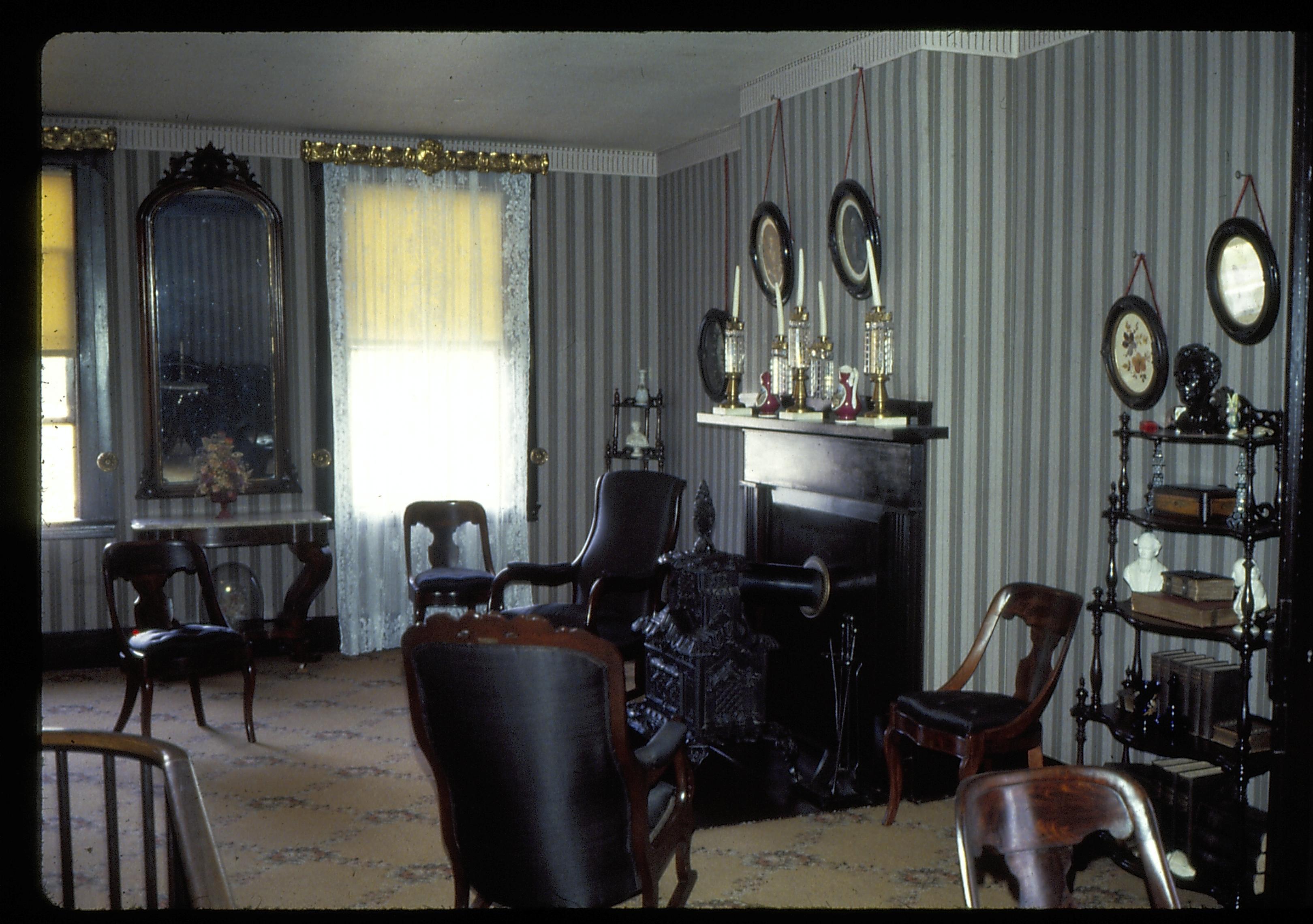 NA 6 Lincoln Home, Front Parlor, furnishings