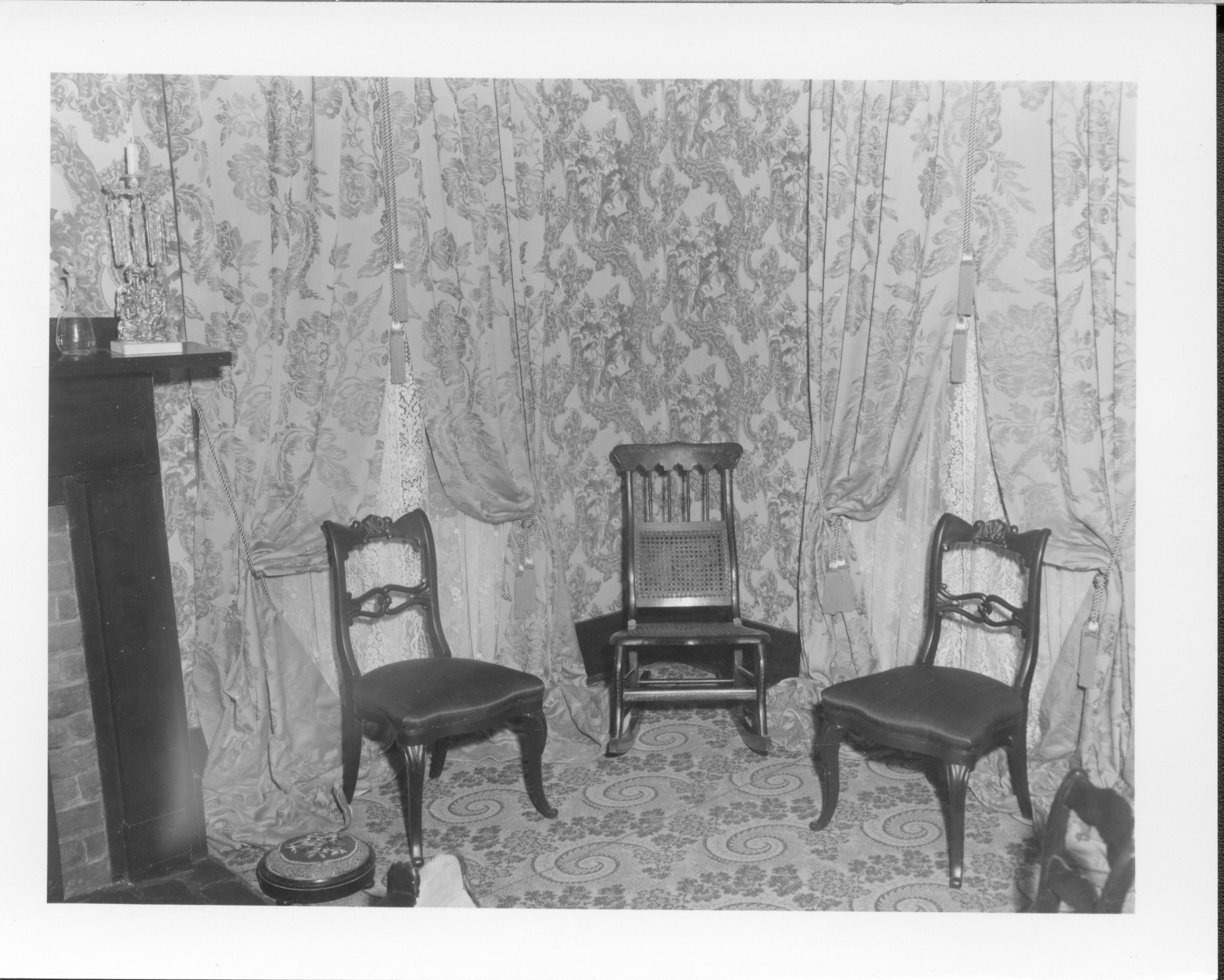 Lincoln Home southwest corner of the sitting room neg#629, class#7; 105; 763 Lincoln Home, Sitting Room
