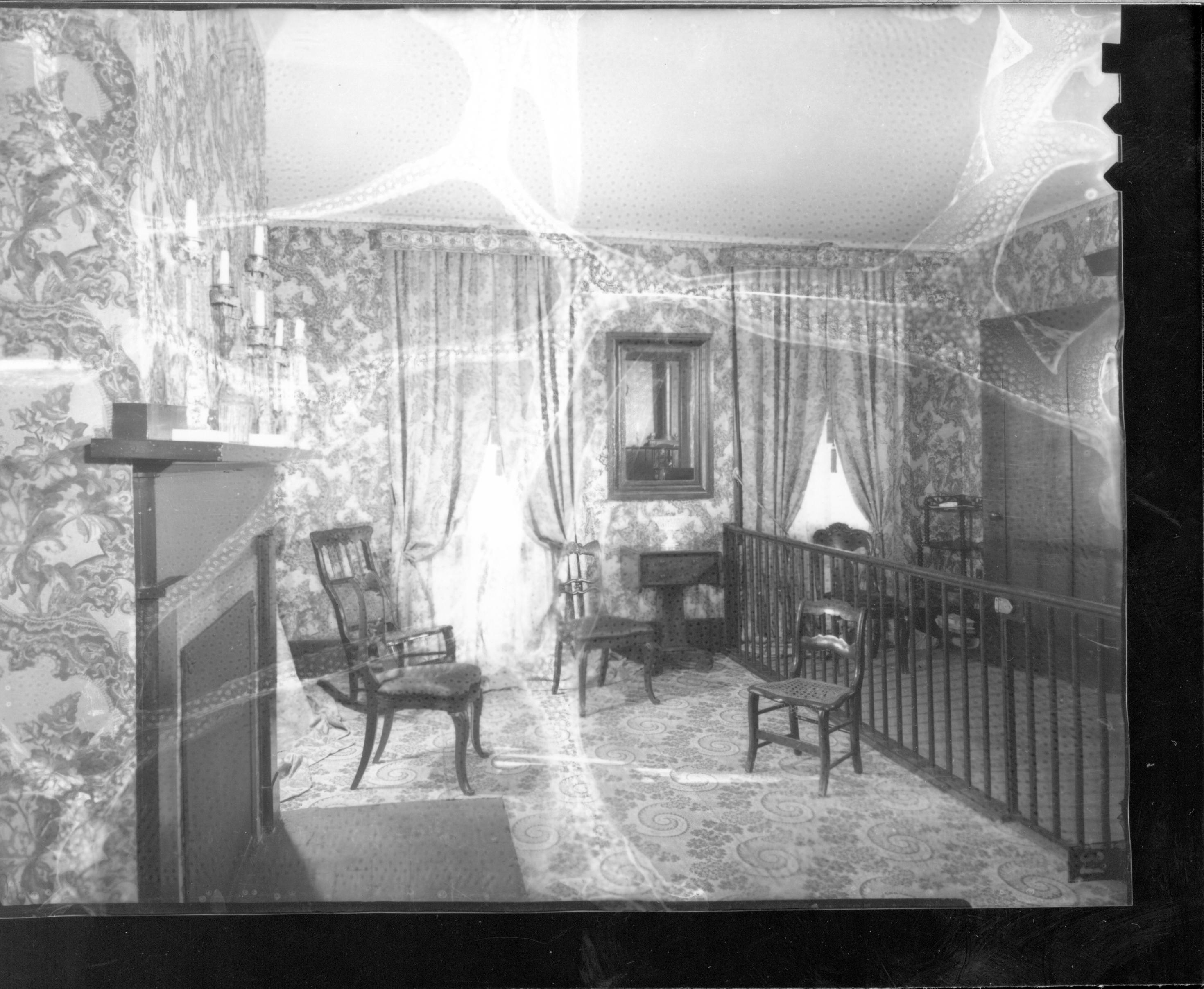 NA Lincoln Home, Sitting Room