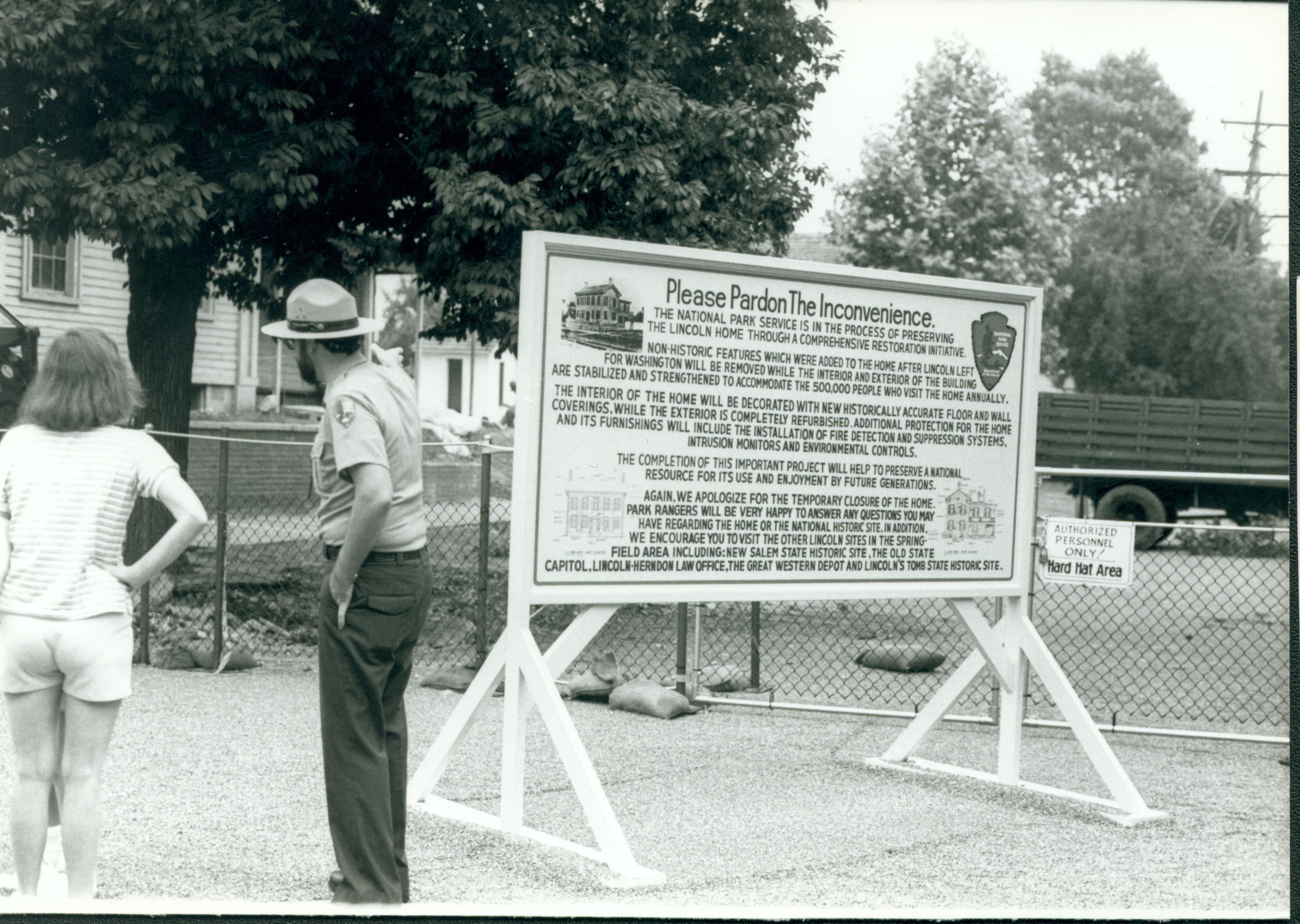 NA Interpretive Sign (Home closed for restoration) Lincoln, Home, closed, interpretive, sign