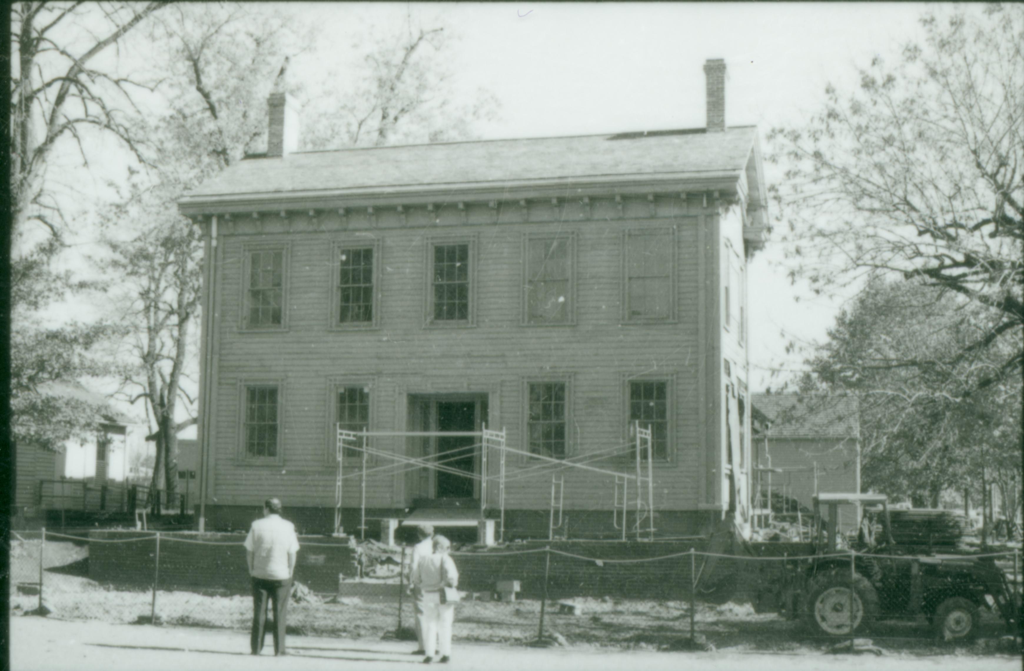 NA Lincoln, Home, Restoration, Front