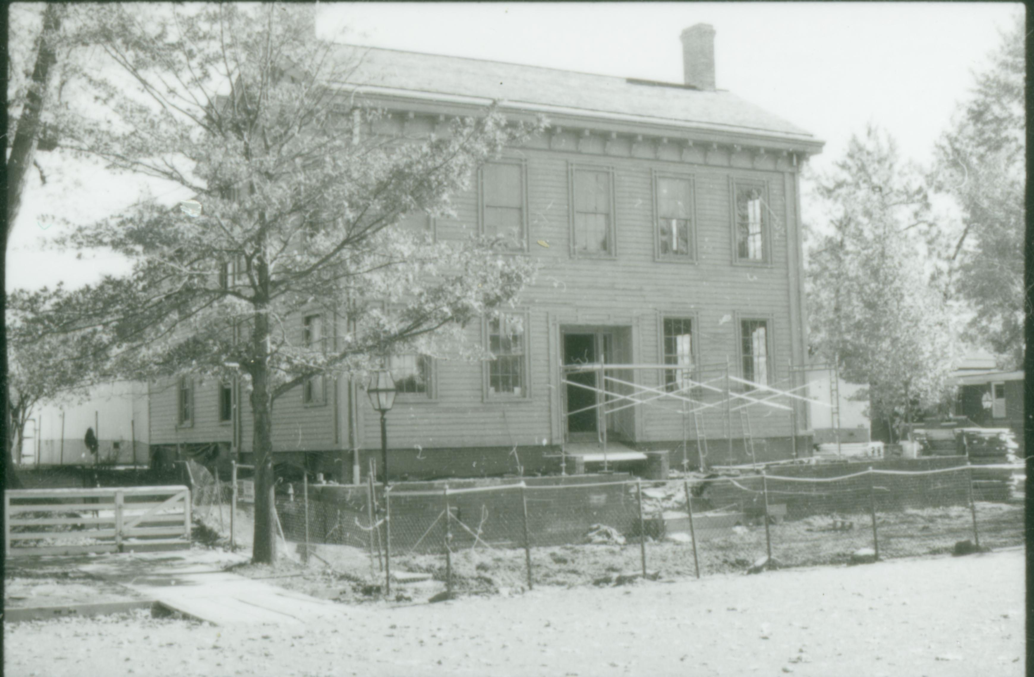 NA Lincoln, Home, Restoration, Front