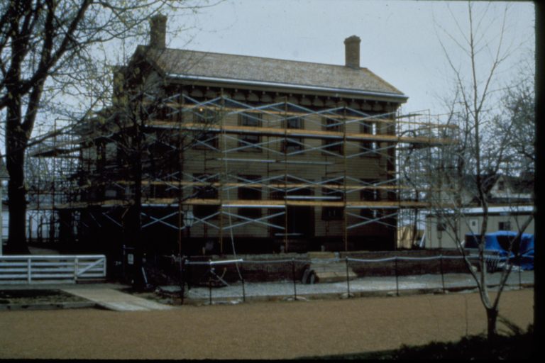 NA CAT=44, 80 Lincoln, Home, Restoration, front