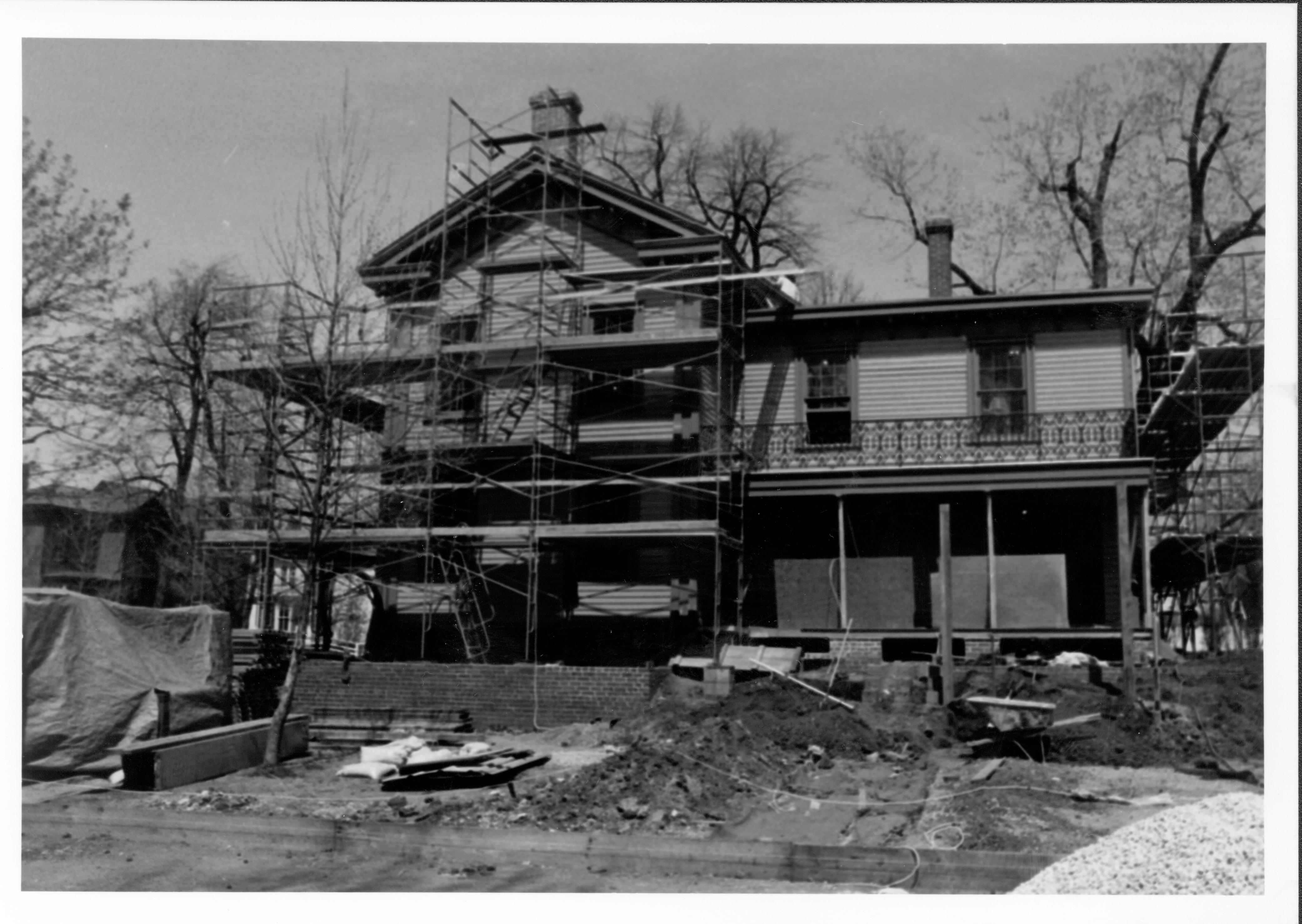 NA Lincoln, Home, Restoration, scaffolding
