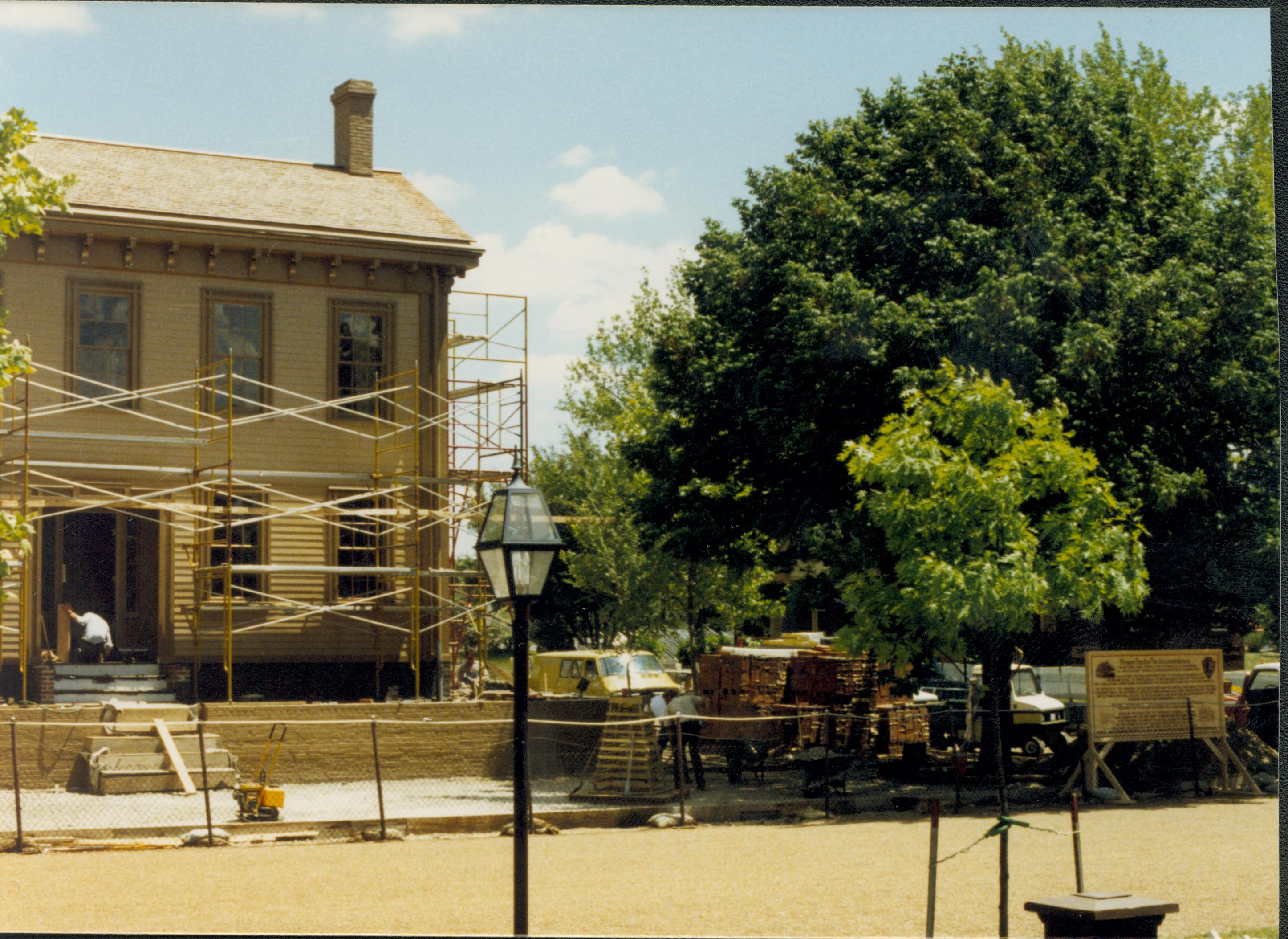 NA Lincoln, Home, Restoration, scaffolding
