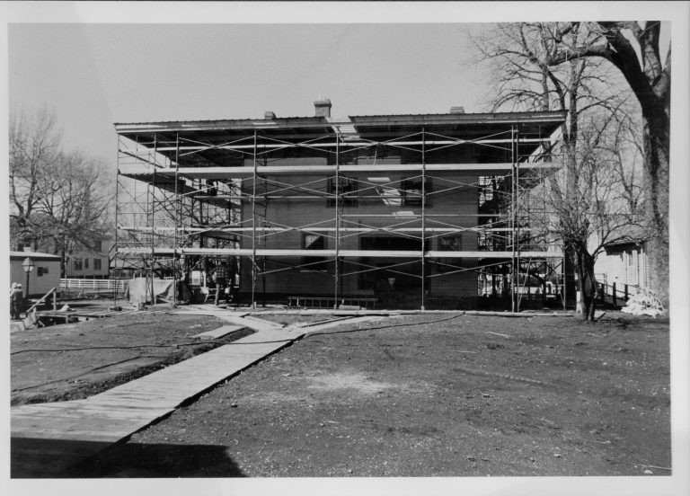 NA Lincoln, Home, Restoration, scaffolding