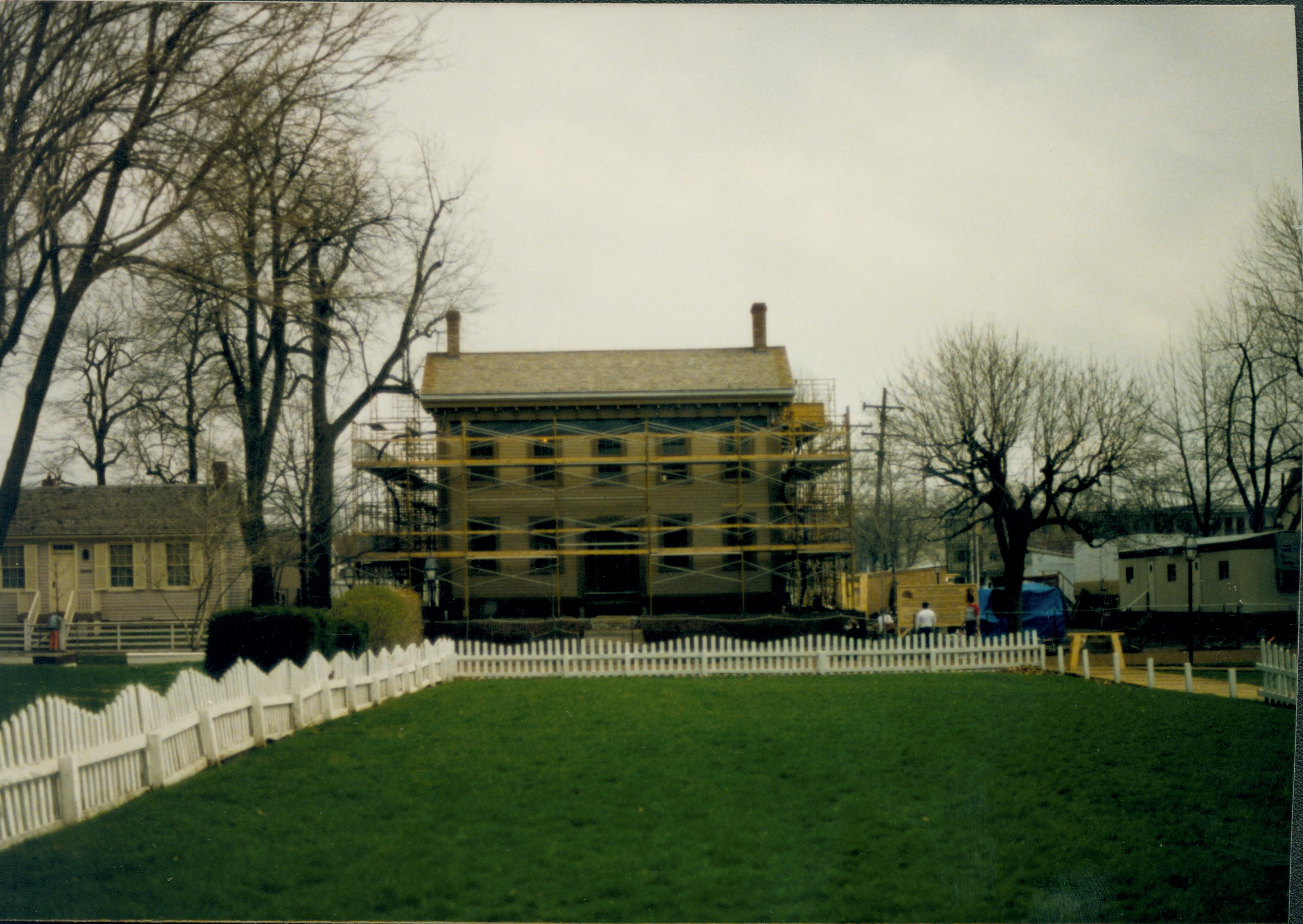   Lincoln, home, restoration, scaffolding, front