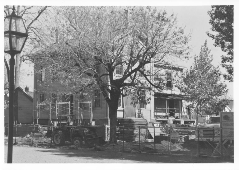 Front 18-Sep Lincoln, Home, restoration