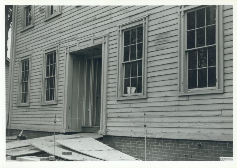 Front of Home 21-Sep Lincoln, Home, restoration