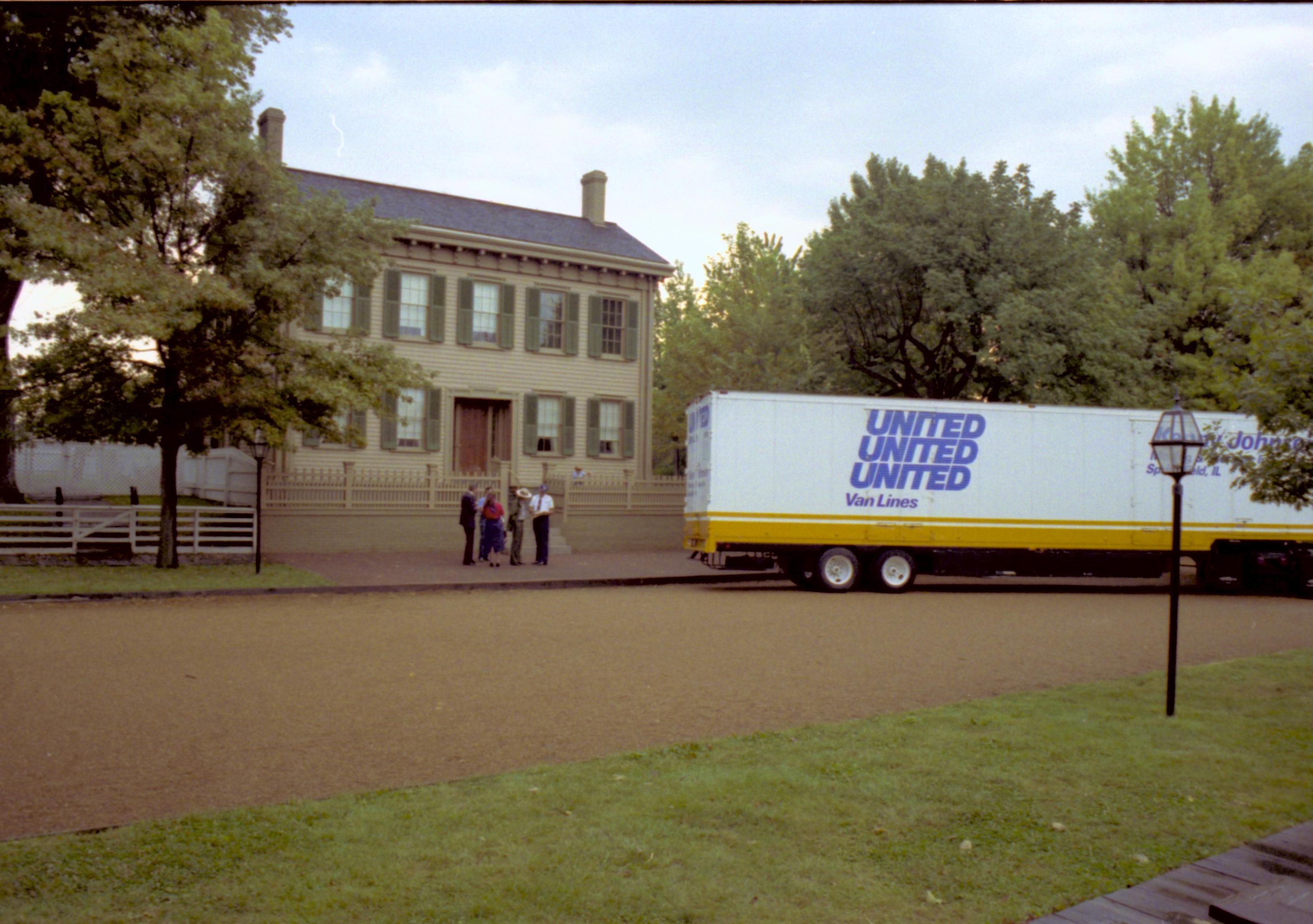 NA (Neg. sleeve) 111B, file no. 367639  Lincoln, Home, restoration, moving, truck, front