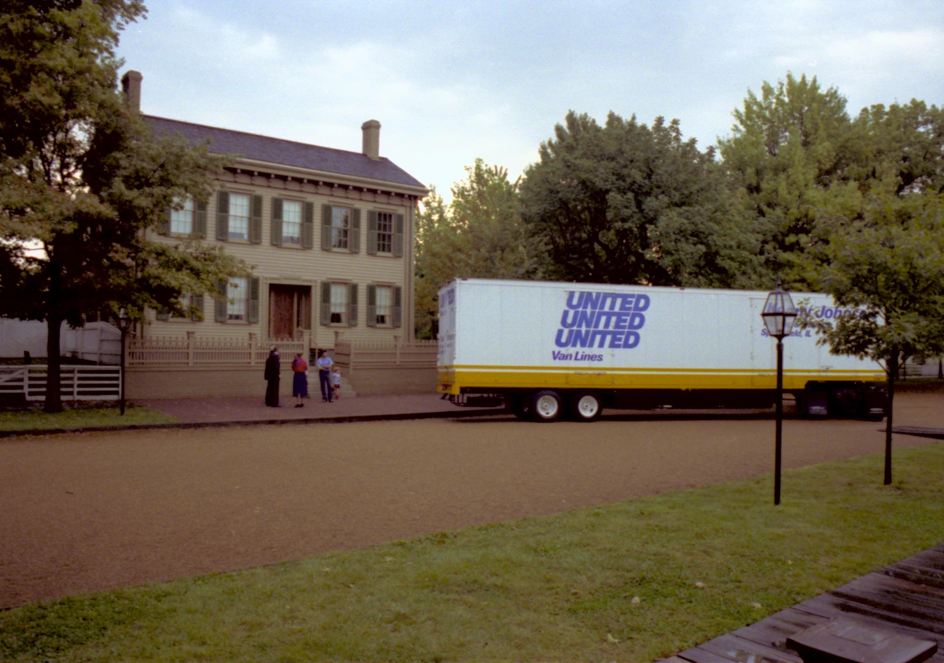 NA (Neg. sleeve) 111B, file no. 367639  Lincoln, Home, restoration, moving, truck, front