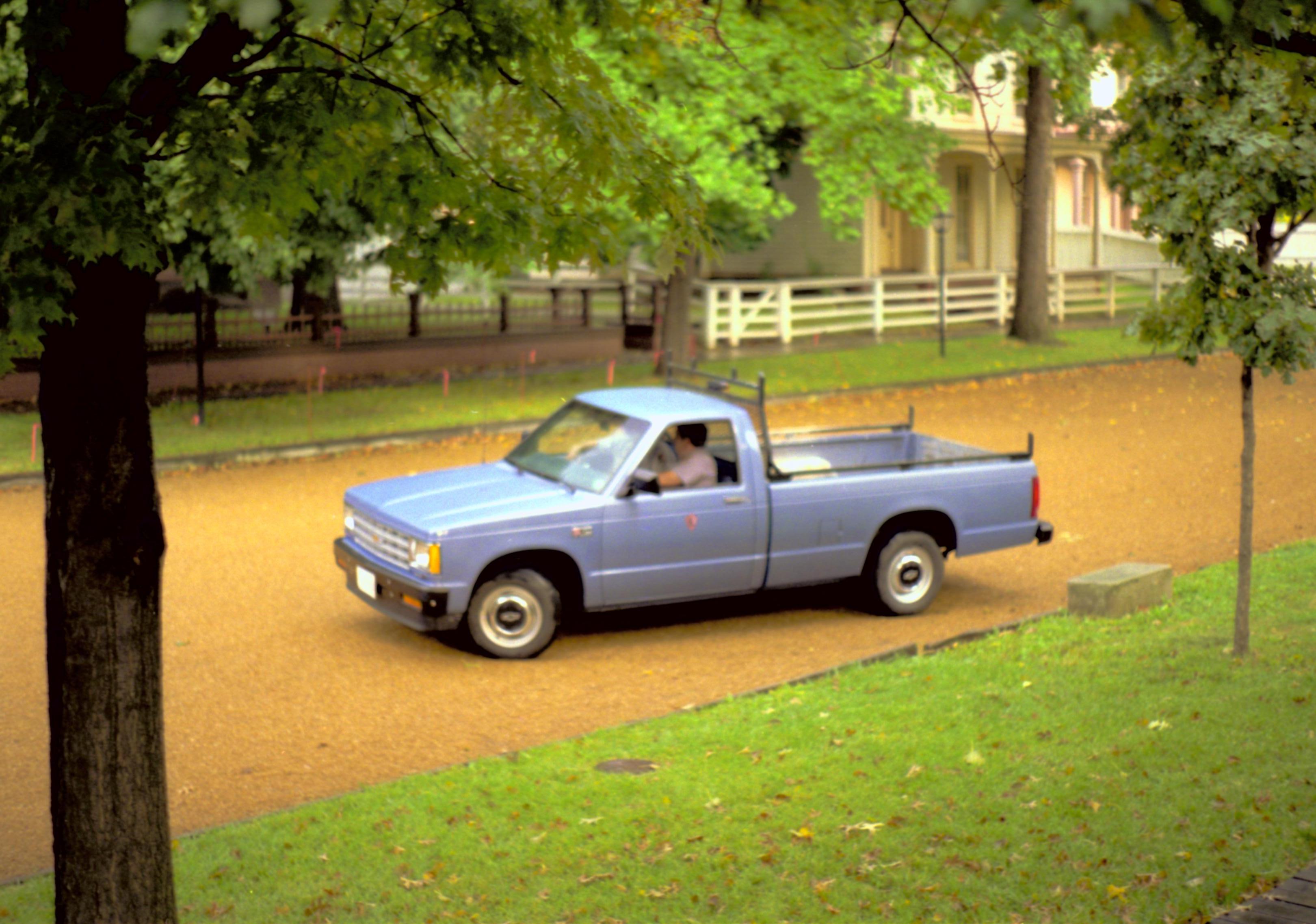 NA (Neg. sleeve) 109A, file no. 367661  Lincoln, Home, restoration, moving, front, truck