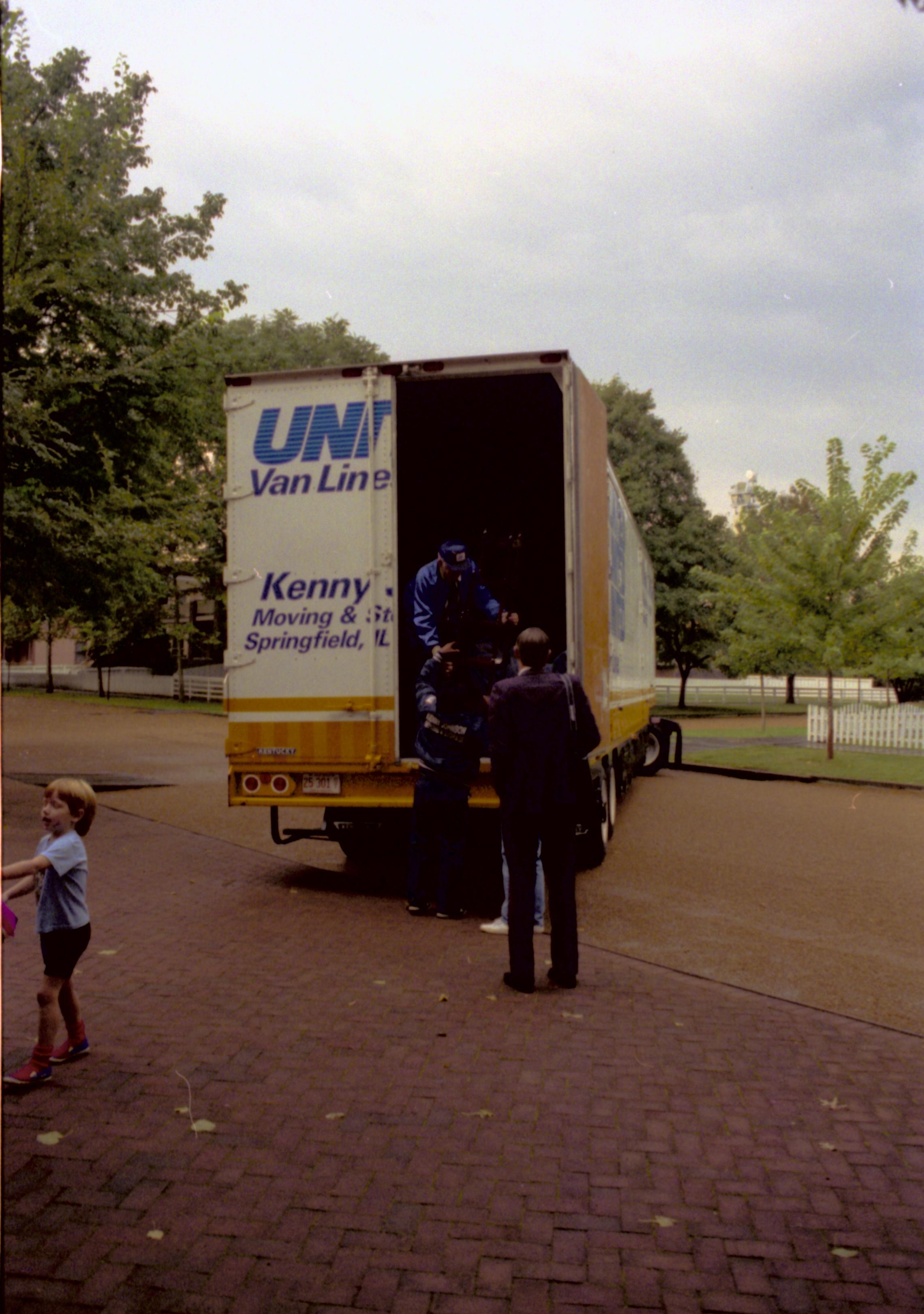 NA (Neg. sleeve) 110B, file no. 367659 Lincoln, Home, restoration, moving, front, truck, furniture