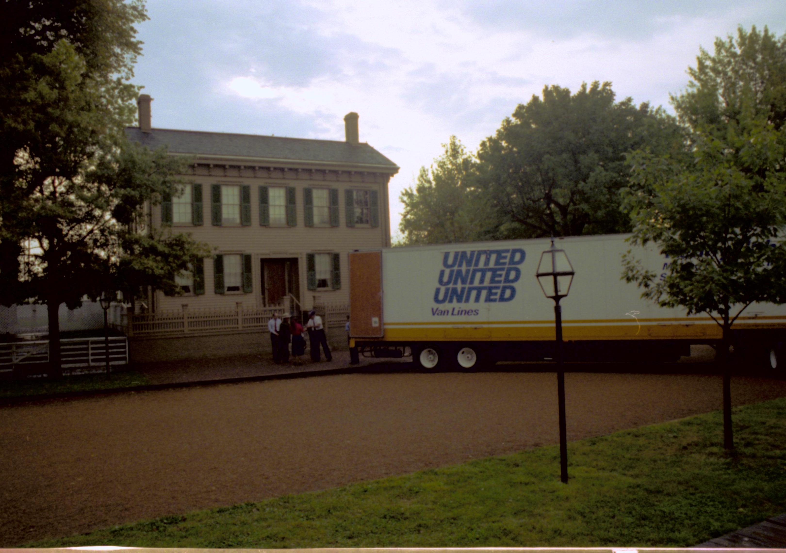 NA (Neg. sleeve) 110B, file no. 367659 Lincoln, Home, restoration, moving, truck