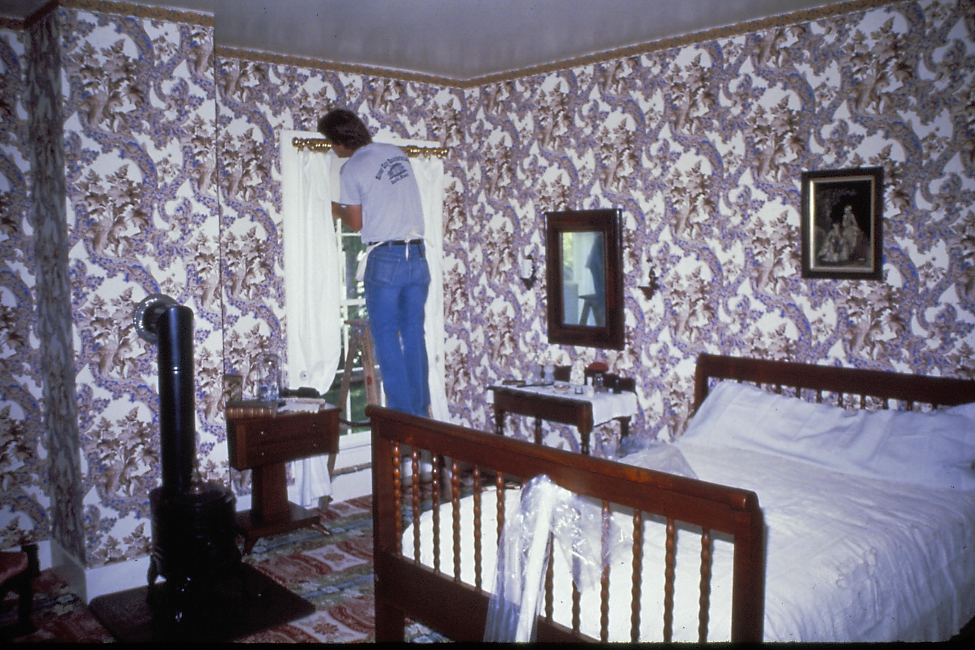 Restoration of Mrs. Lincoln's Bedroom Lincoln, Home, restoration, mrs., bedroom