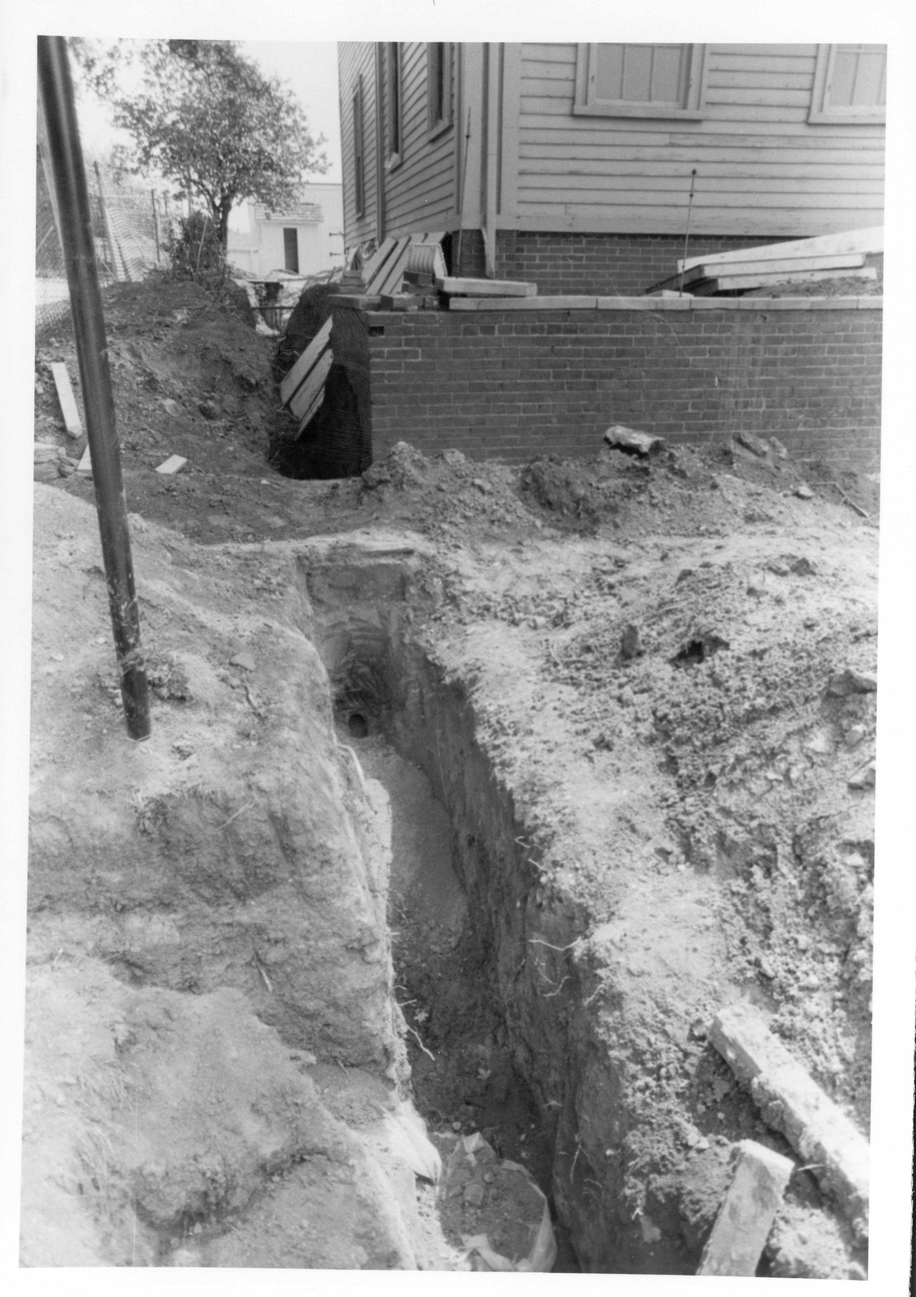 North Side No. 7A, File 5-5 Lincoln, Home, restoration, north, trench
