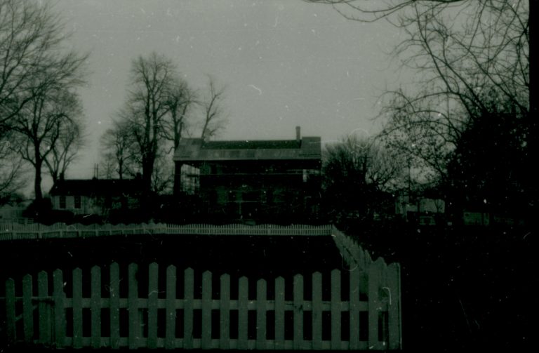 NA Lincoln, Home, Restoration, scaffolding, front