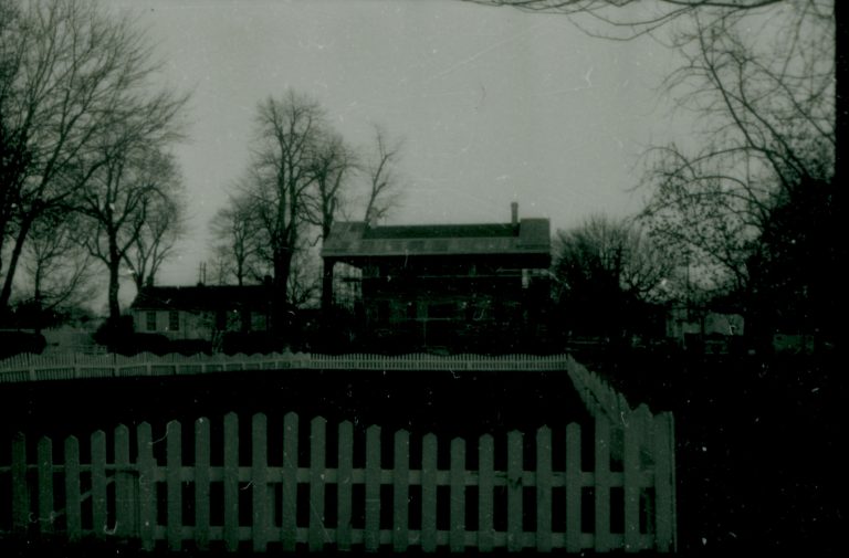 NA Lincoln, Home, Restoration, scaffolding, front
