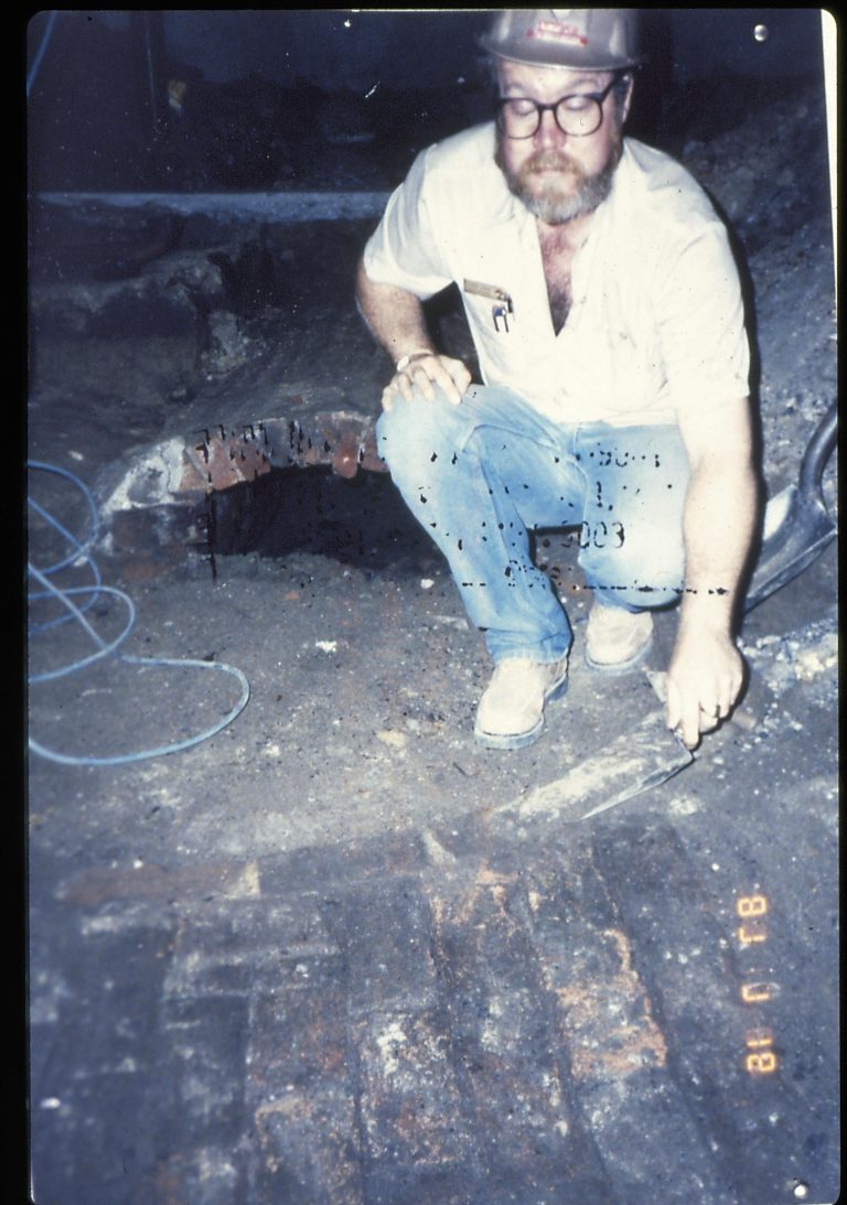 NA slide sleeve (Lincoln Home Restoration MASTER) Lincoln, Home, Restoration