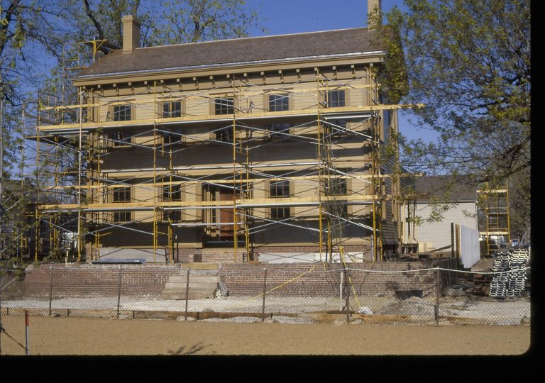 NA slide sleeve (Lincoln Home Restoration Masters) Lincoln, Home, Restoration, scaffolding