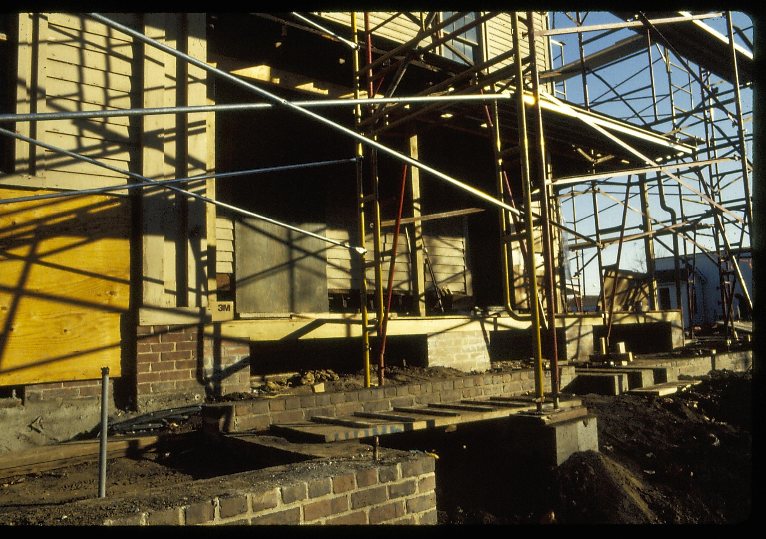 NA slide sleeve (MASTER Lincoln Home Restoration) Lincoln, Home, Restoration, scaffolding