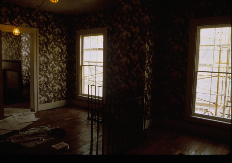 NA slide sleeve (Lincoln Home Restoration - Master), 43 Lincoln, Home, Restoration