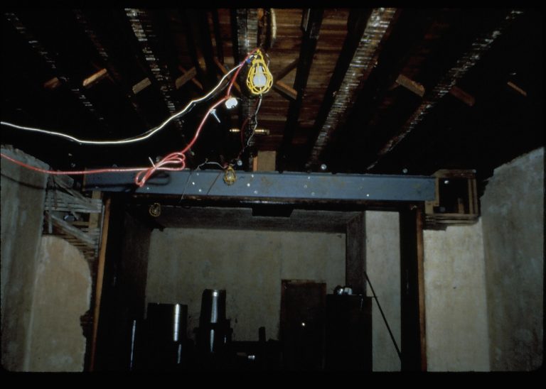 NA slide sleeve (Lyon) Lincoln, Home, Restoration