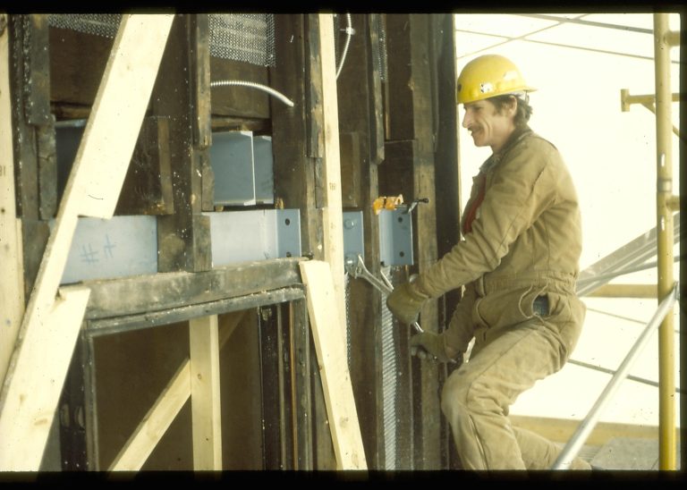 Maintenance slide sleeve (Restoration Slides LIHO), 25 Lincoln, Home, Restoration