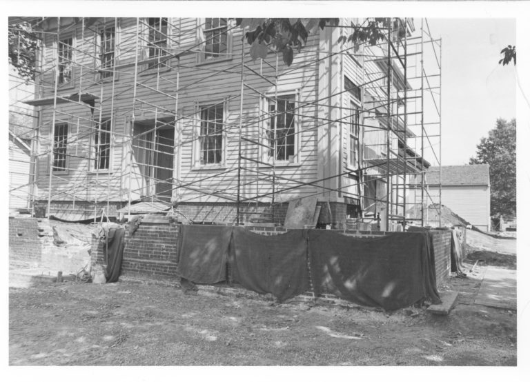 NA Home Restoration; 15-5 Lincoln, Home, Restoration, Front, Scaffolding